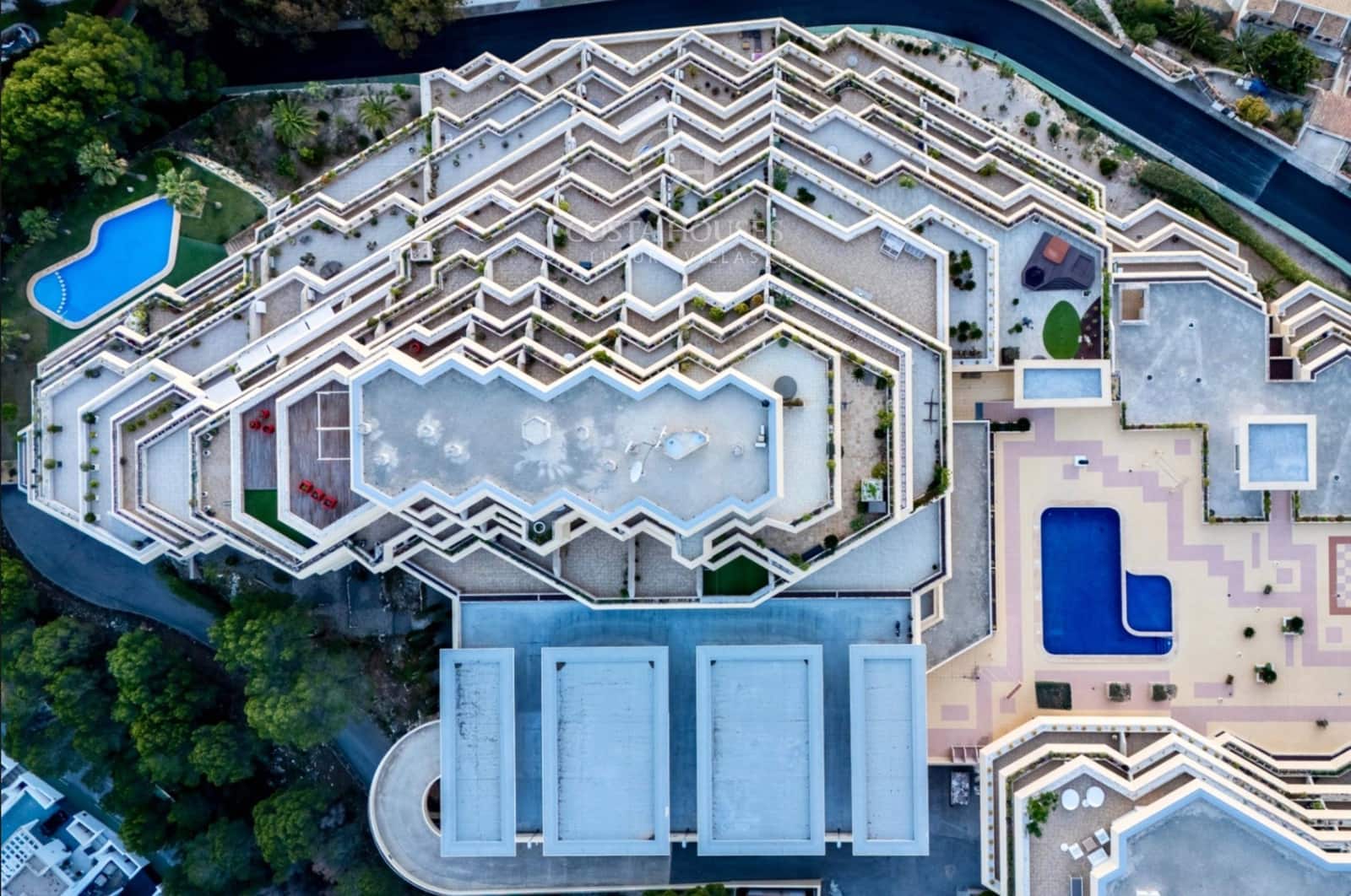 2 soveværelse Lejlighed til salg i Altea med swimmingpool - € 399.000 (Ref: 9334904)