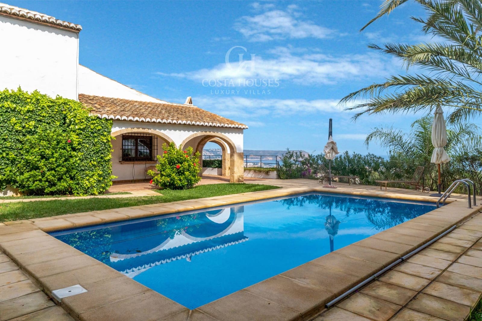 4 Zimmer Villa zu verkaufen in Javea / Xabia mit Pool Garage - 1.550.000 € (Ref: 9344732)