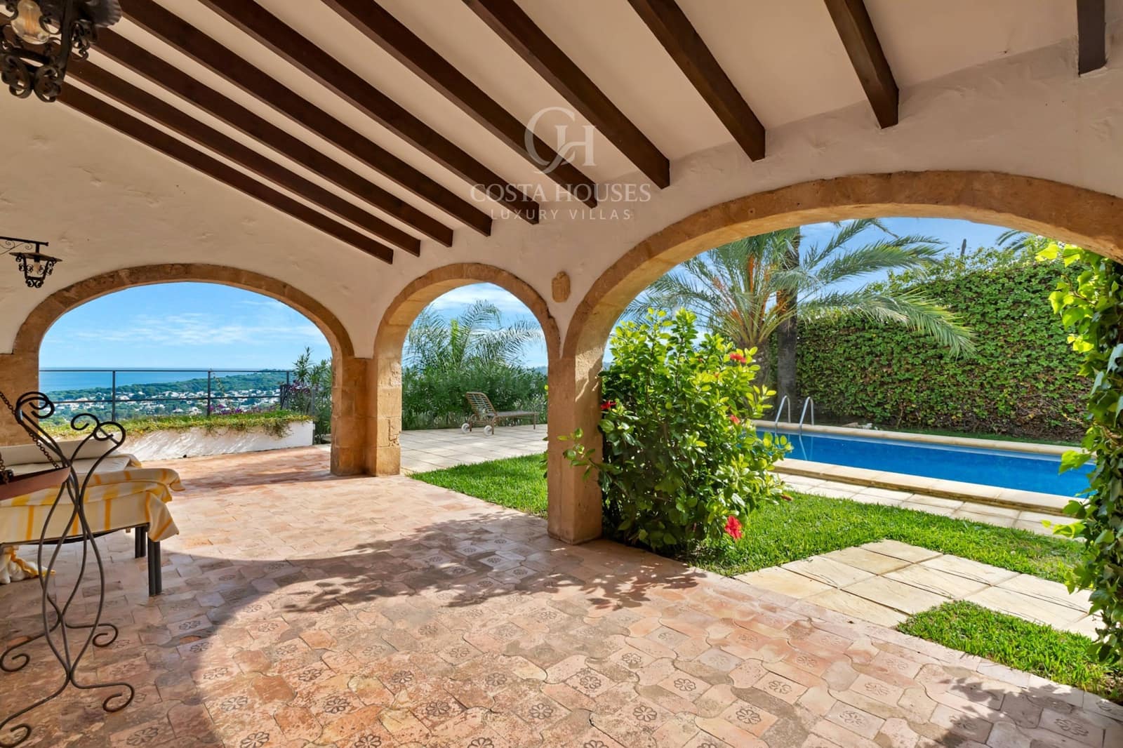 4 Zimmer Villa zu verkaufen in Javea / Xabia mit Pool Garage - 1.550.000 € (Ref: 9344732)