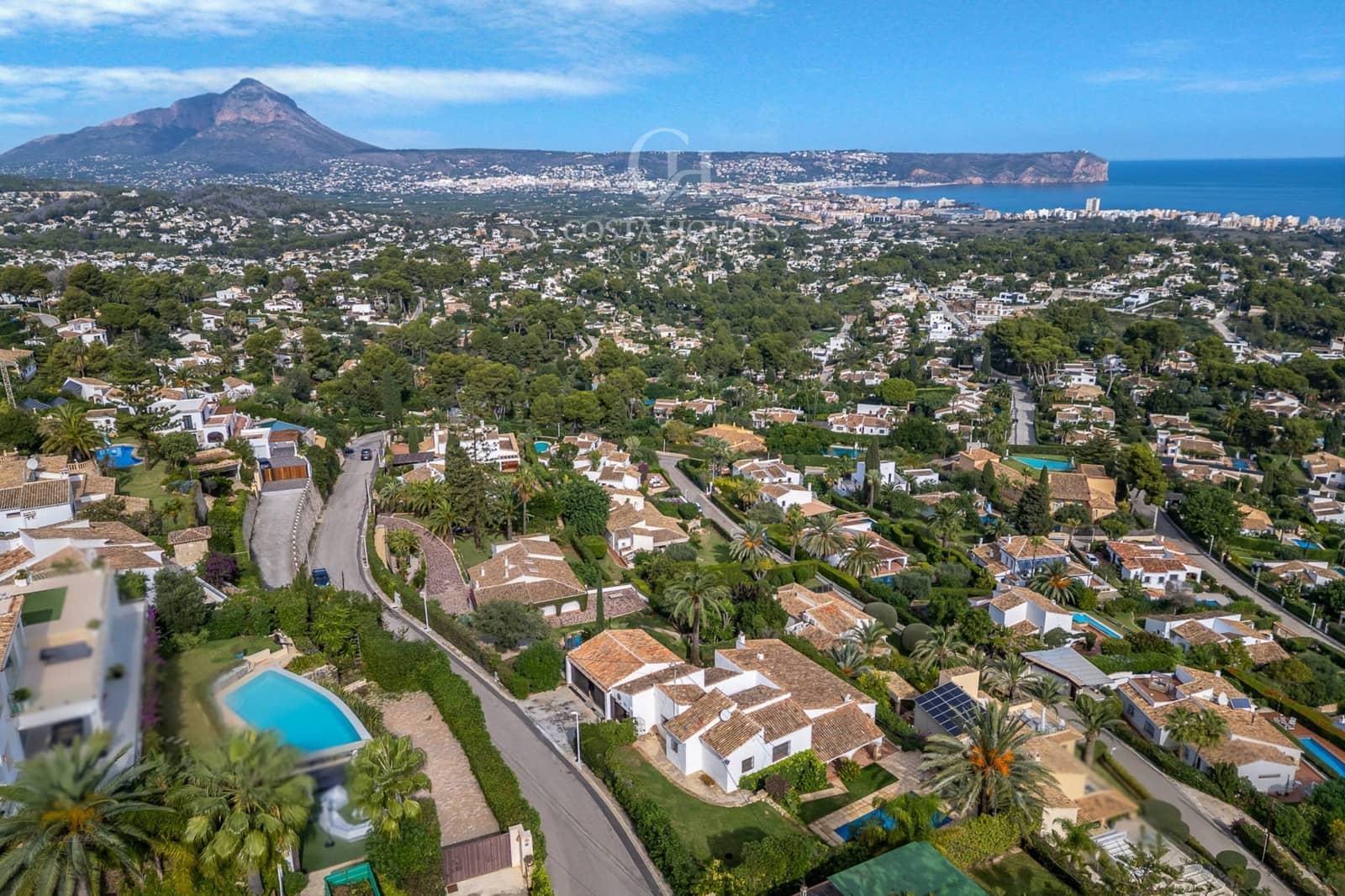 4 Zimmer Villa zu verkaufen in Javea / Xabia mit Pool Garage - 1.550.000 € (Ref: 9344732)