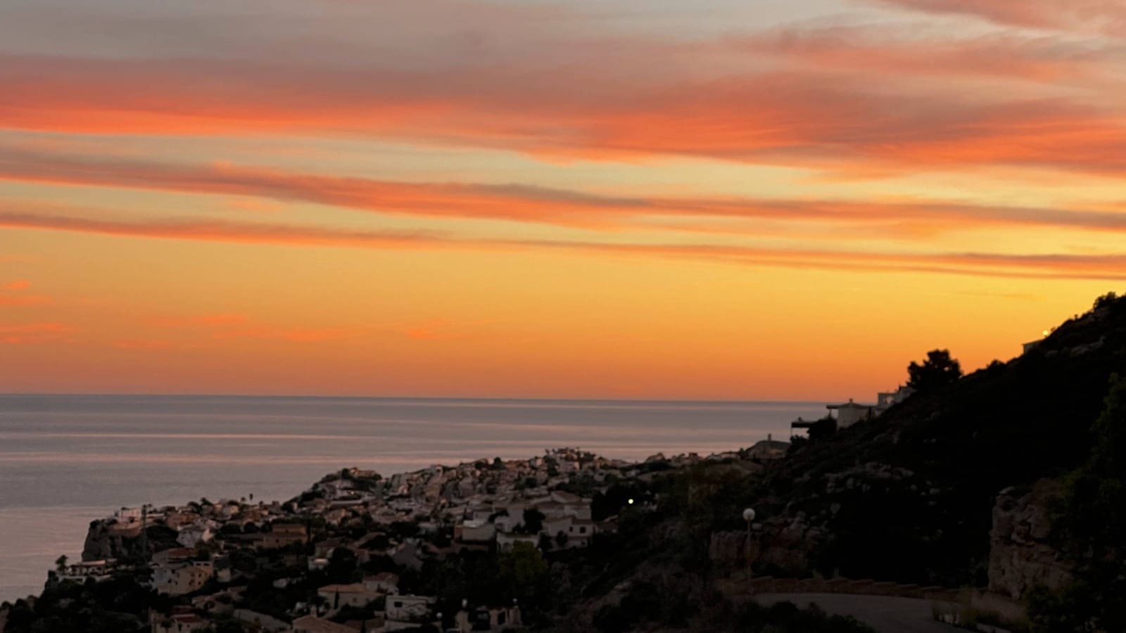 4 Zimmer Villa zu verkaufen in Cumbre del Sol mit Pool - 2.795.000 € (Ref: 9347322)