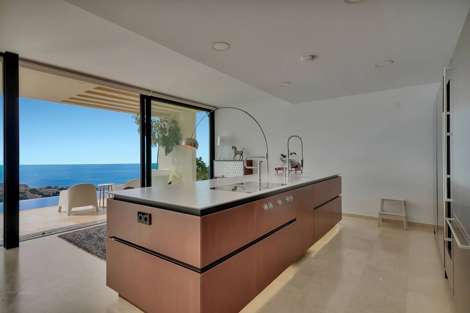 4 Zimmer Villa zu verkaufen in Cumbre del Sol mit Pool - 2.795.000 € (Ref: 9347322)