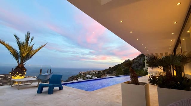 4 Zimmer Villa zu verkaufen in Cumbre del Sol, Benitachell / Benitatxell mit Pool - 2.795.000 € (Ref: 9347322)