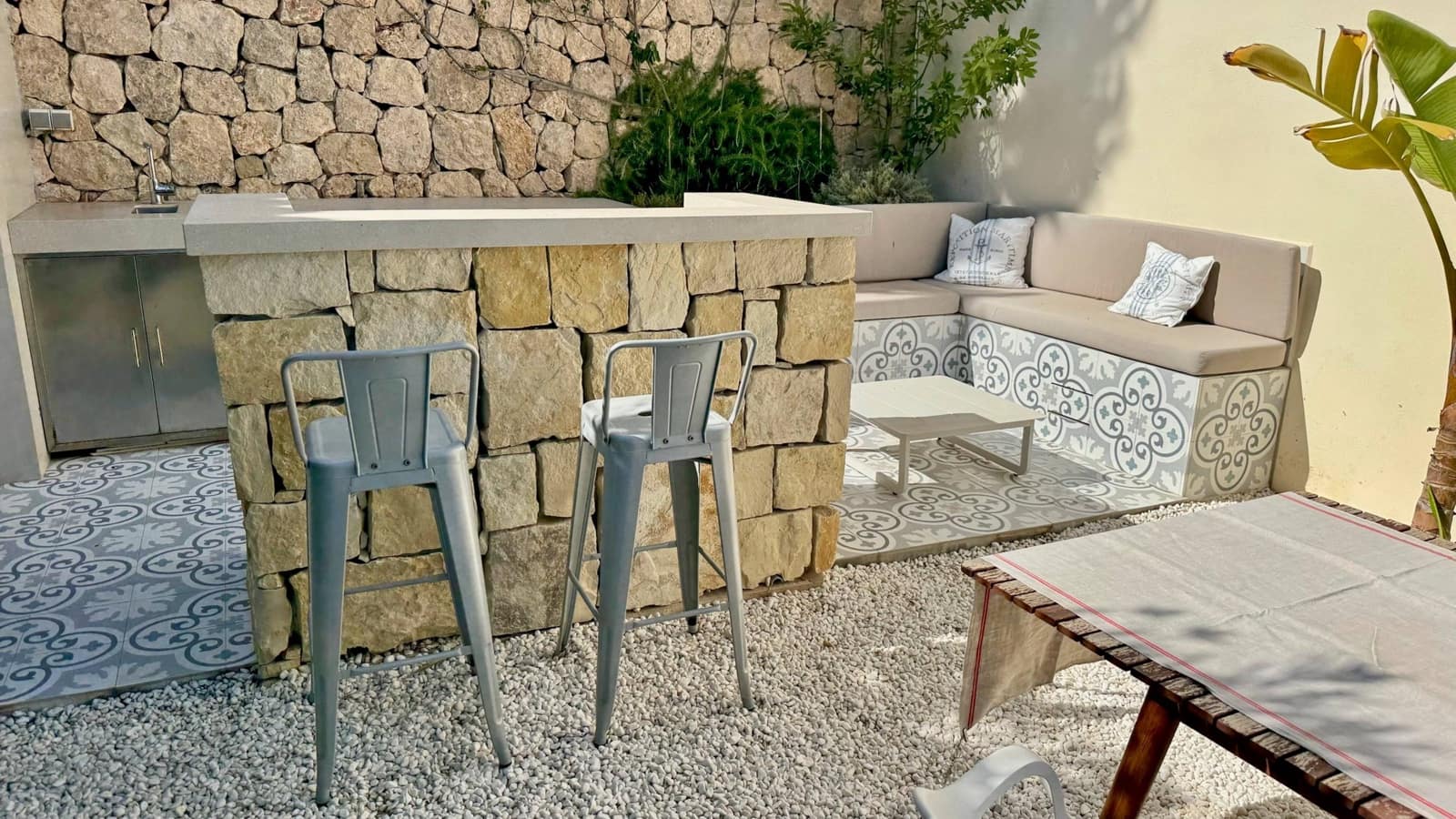 4 Zimmer Villa zu verkaufen in Cumbre del Sol mit Pool - 2.795.000 € (Ref: 9347322)