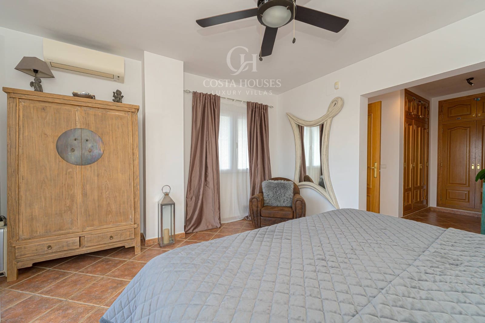 4 soveværelse Villa til salg i Javea / Xabia med swimmingpool - € 1.675.000 (Ref: 9378982)