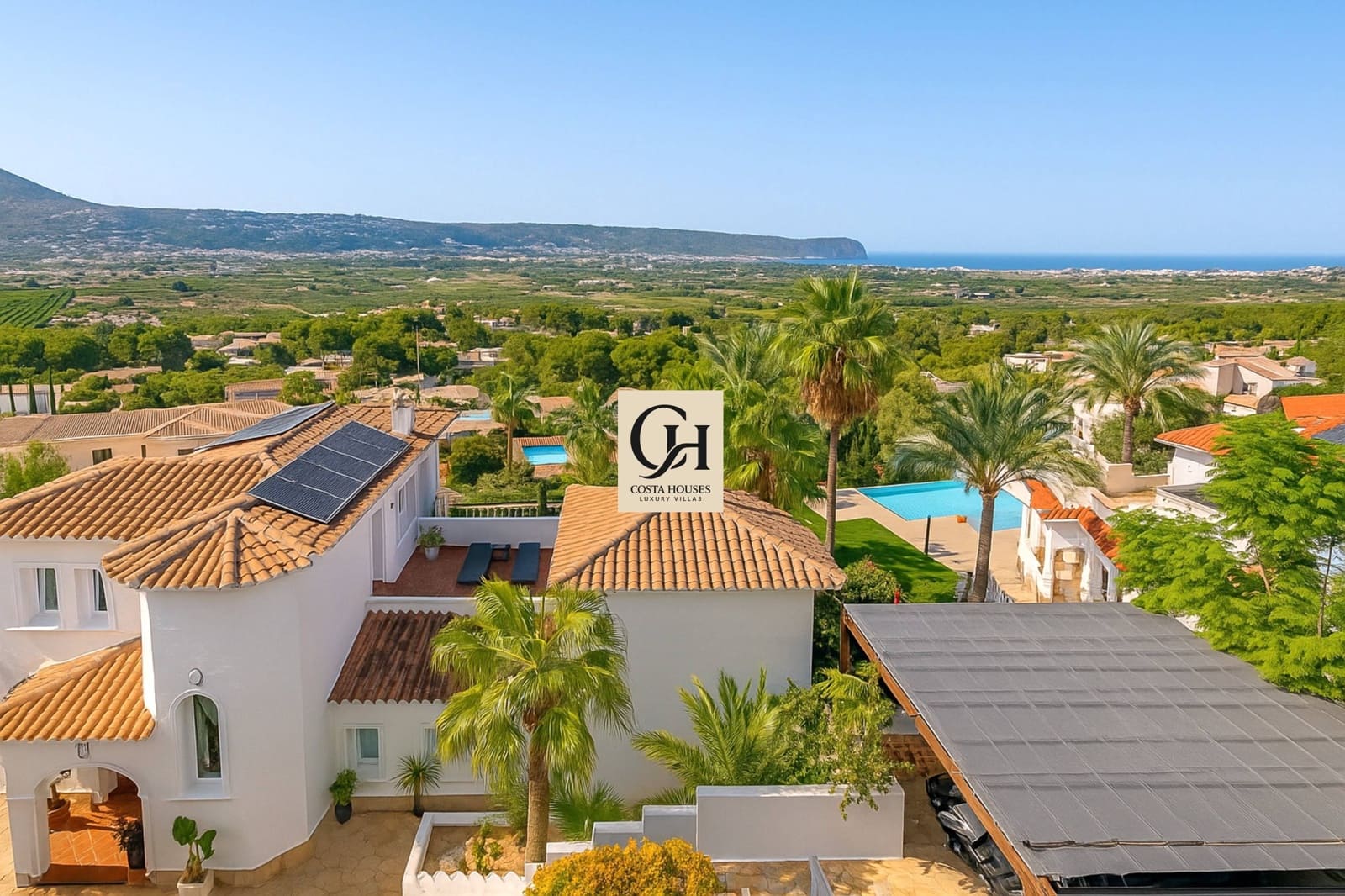 4 soveværelse Villa til salg i Javea / Xabia med swimmingpool - € 1.675.000 (Ref: 9378982)