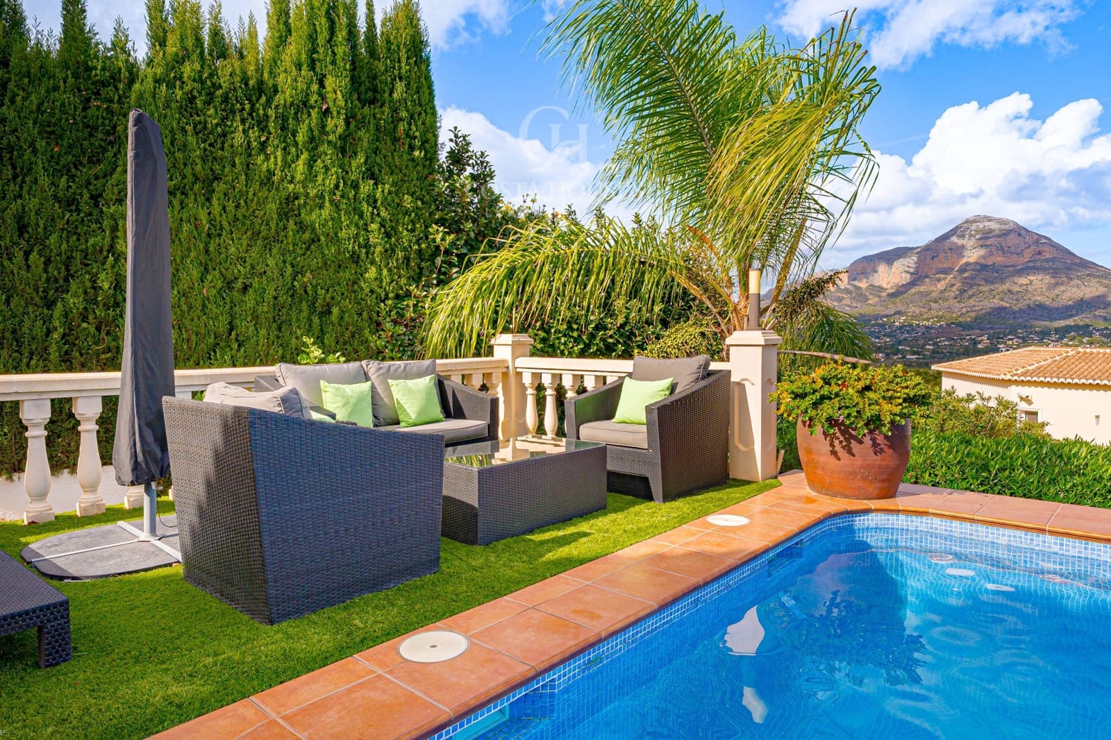 4 soveværelse Villa til salg i Javea / Xabia med swimmingpool - € 1.675.000 (Ref: 9378982)