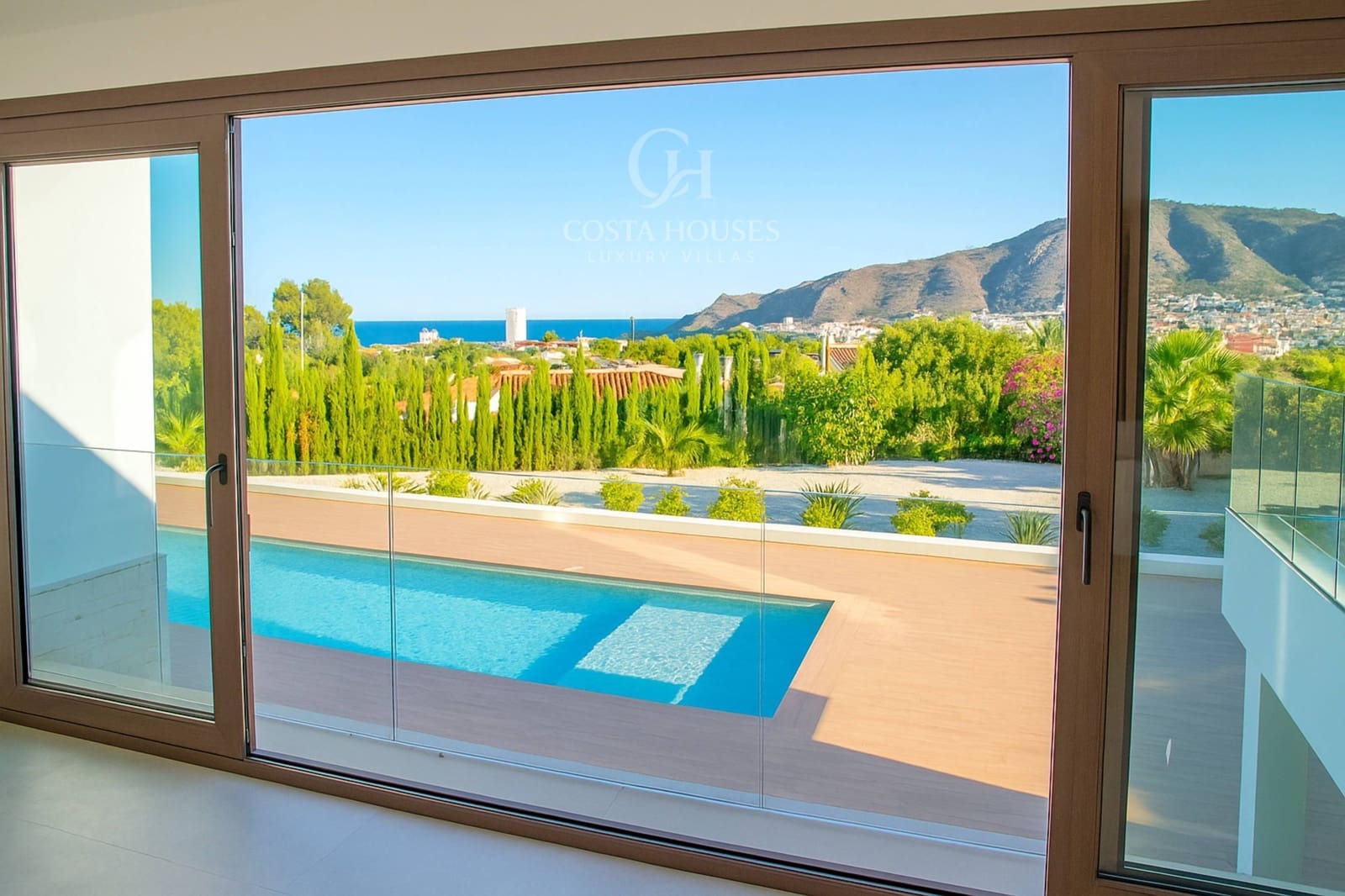 5 soveværelse Villa til salg i Alfaz del Pi / L'Alfas del Pi med swimmingpool garage - € 2.250.000 (Ref: 9390774)