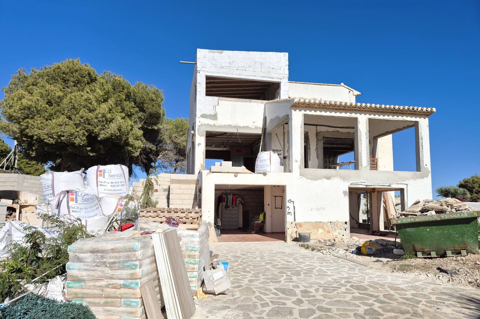 4 makuuhuone Huvila myytävänä paikassa Javea / Xabia mukana uima-altaan 
autotalli - 1 890 000 € (Ref: 9393925)