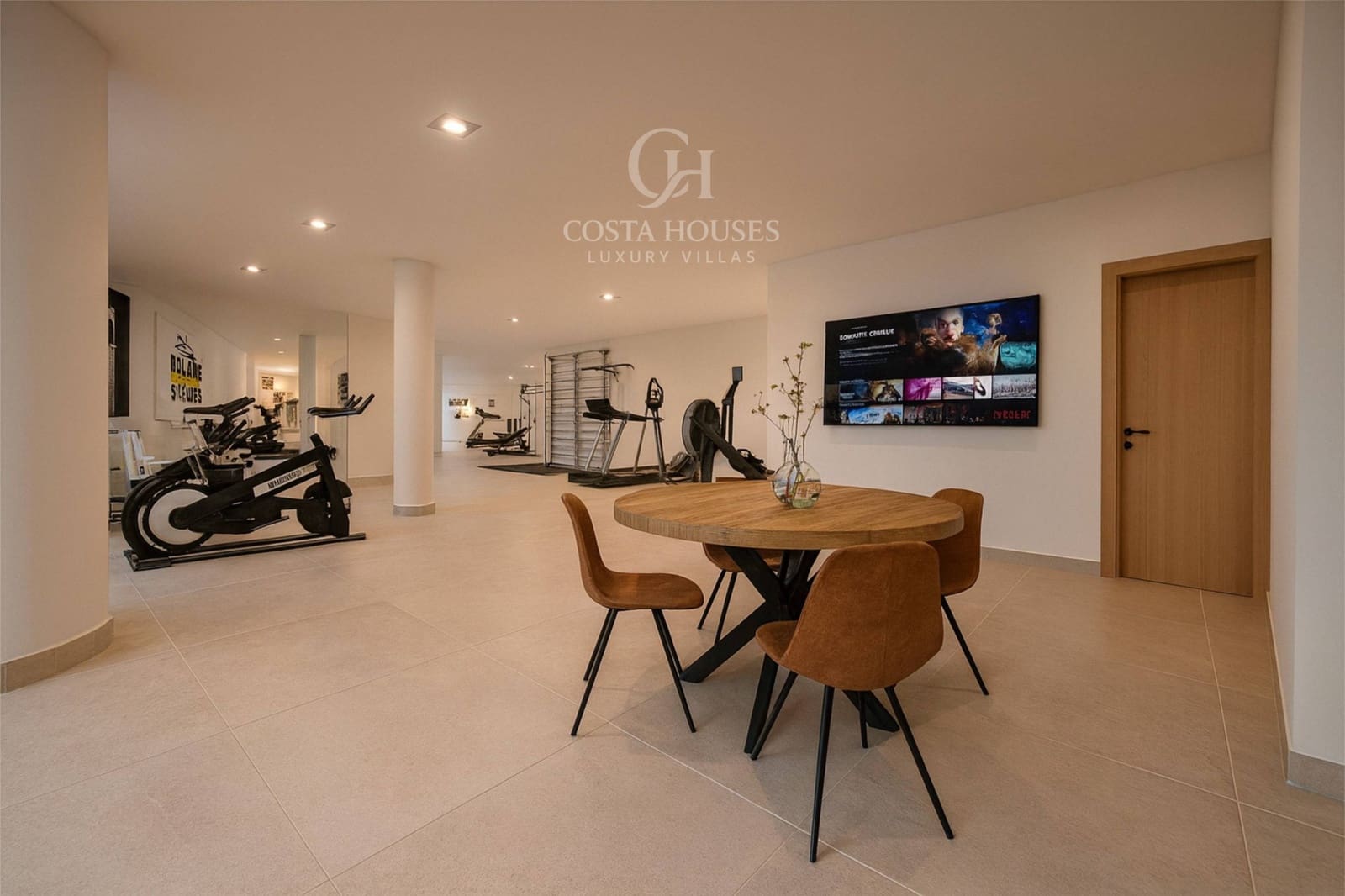 4 sovrum Villa till salu i Calpe / Calp med pool garage - 2 490 000 € (Ref: 9400886)