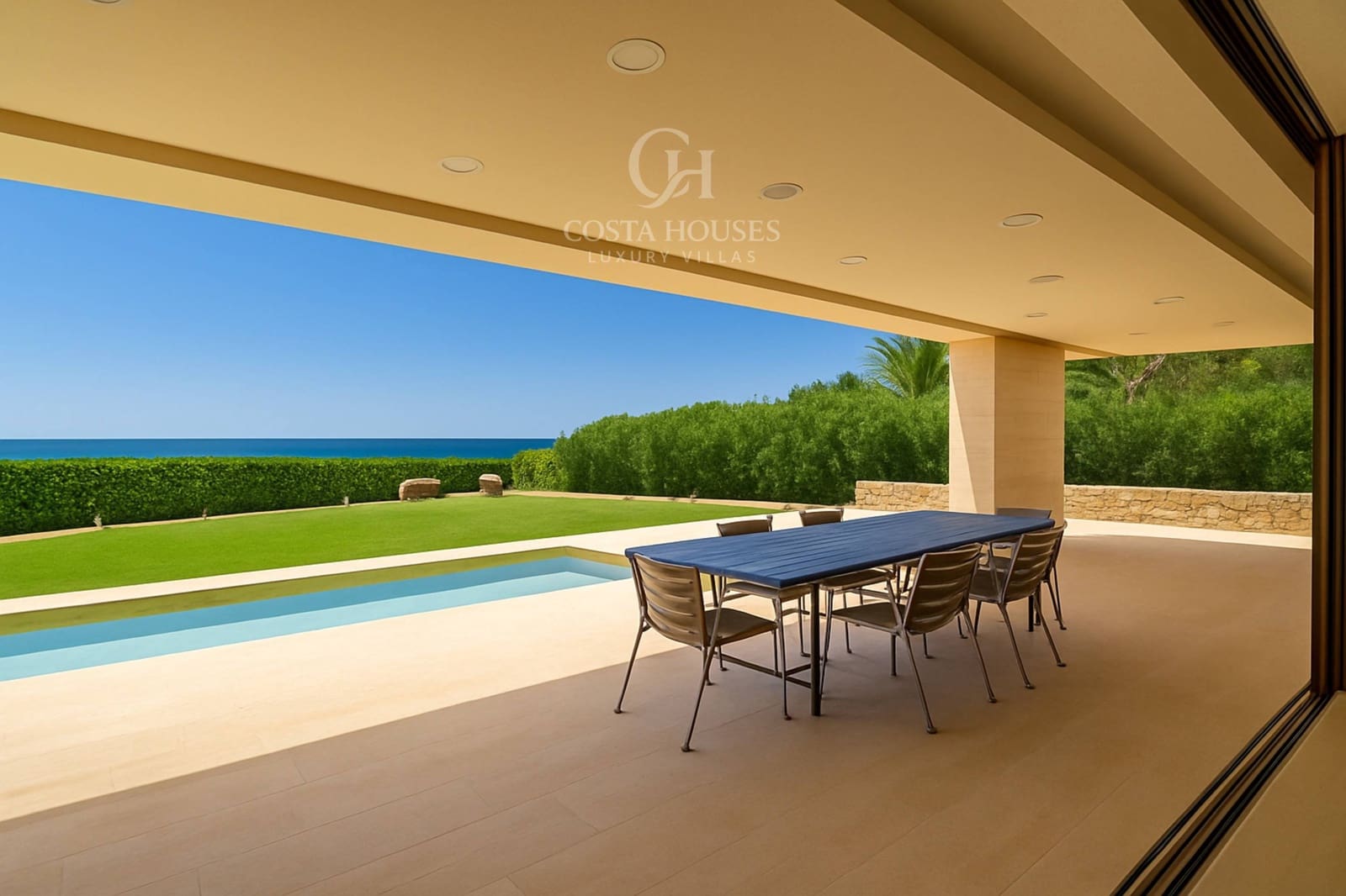 Chalet de 5 habitaciones en Dénia en venta con piscina garaje - 3.900.000 € (Ref: 9409304)