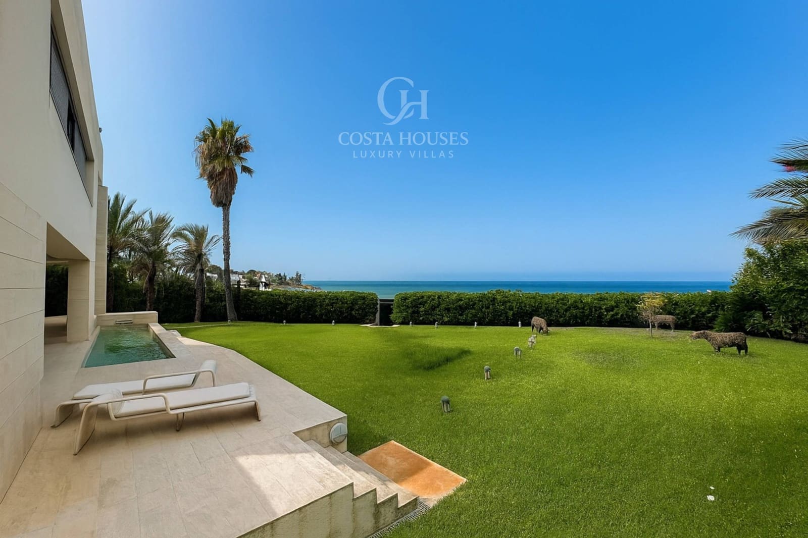 Chalet de 5 habitaciones en Dénia en venta con piscina garaje - 3.900.000 € (Ref: 9409304)