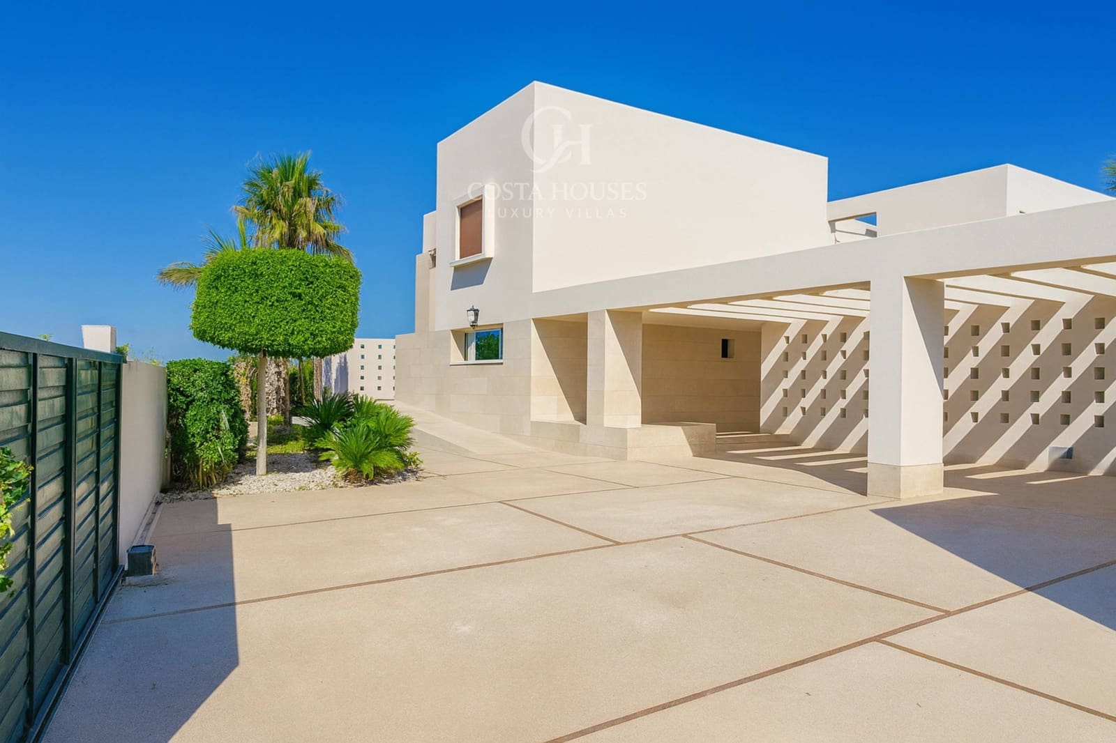 Chalet de 5 habitaciones en Dénia en venta con piscina garaje - 3.900.000 € (Ref: 9409304)