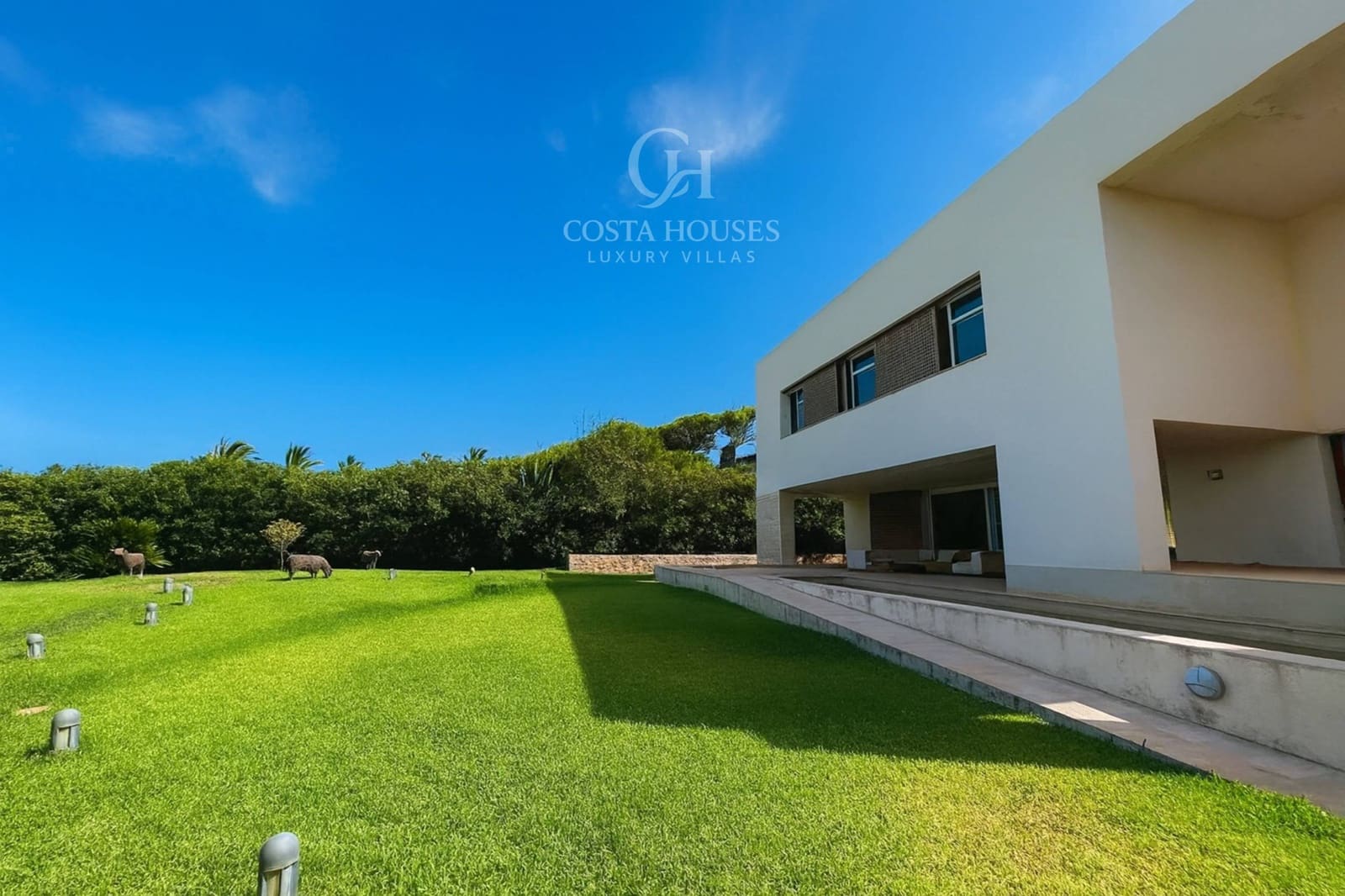 Chalet de 5 habitaciones en Dénia en venta con piscina garaje - 3.900.000 € (Ref: 9409304)