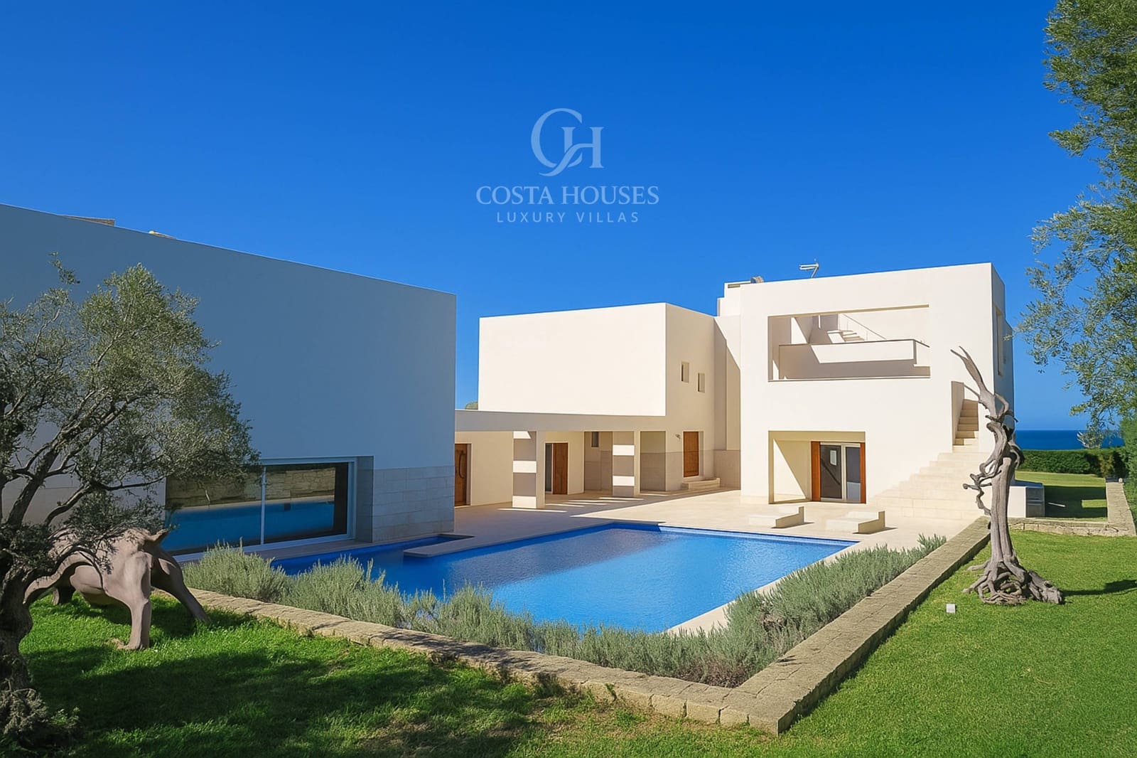 Chalet de 5 habitaciones en Dénia en venta con piscina garaje - 3.900.000 € (Ref: 9409304)