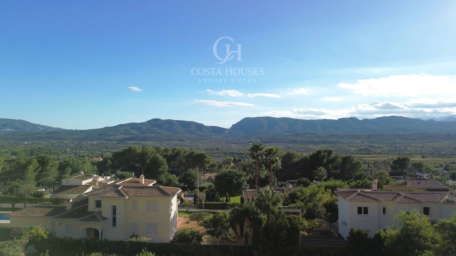 4 soveværelse Villa til salg i Javea / Xabia med swimmingpool garage - € 2.700.000 (Ref: 9410940)