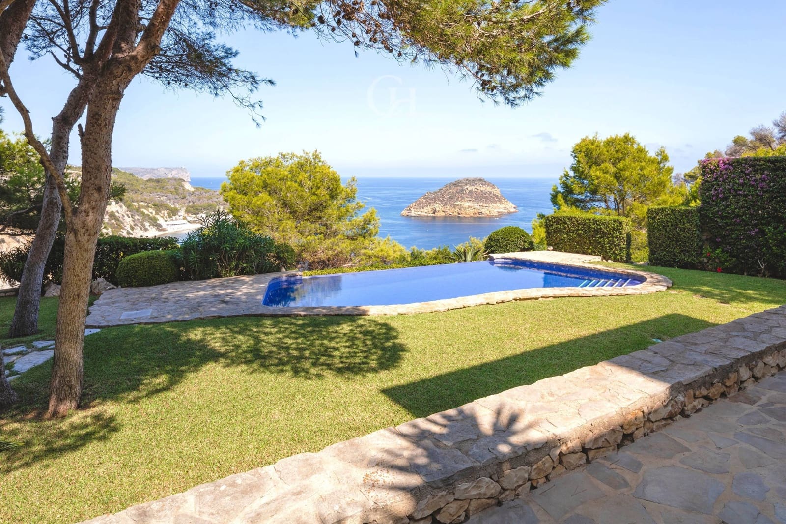 3 bedroom Villa for sale in Javea / Xabia with pool - € 3,700,000 (Ref: 9452091)