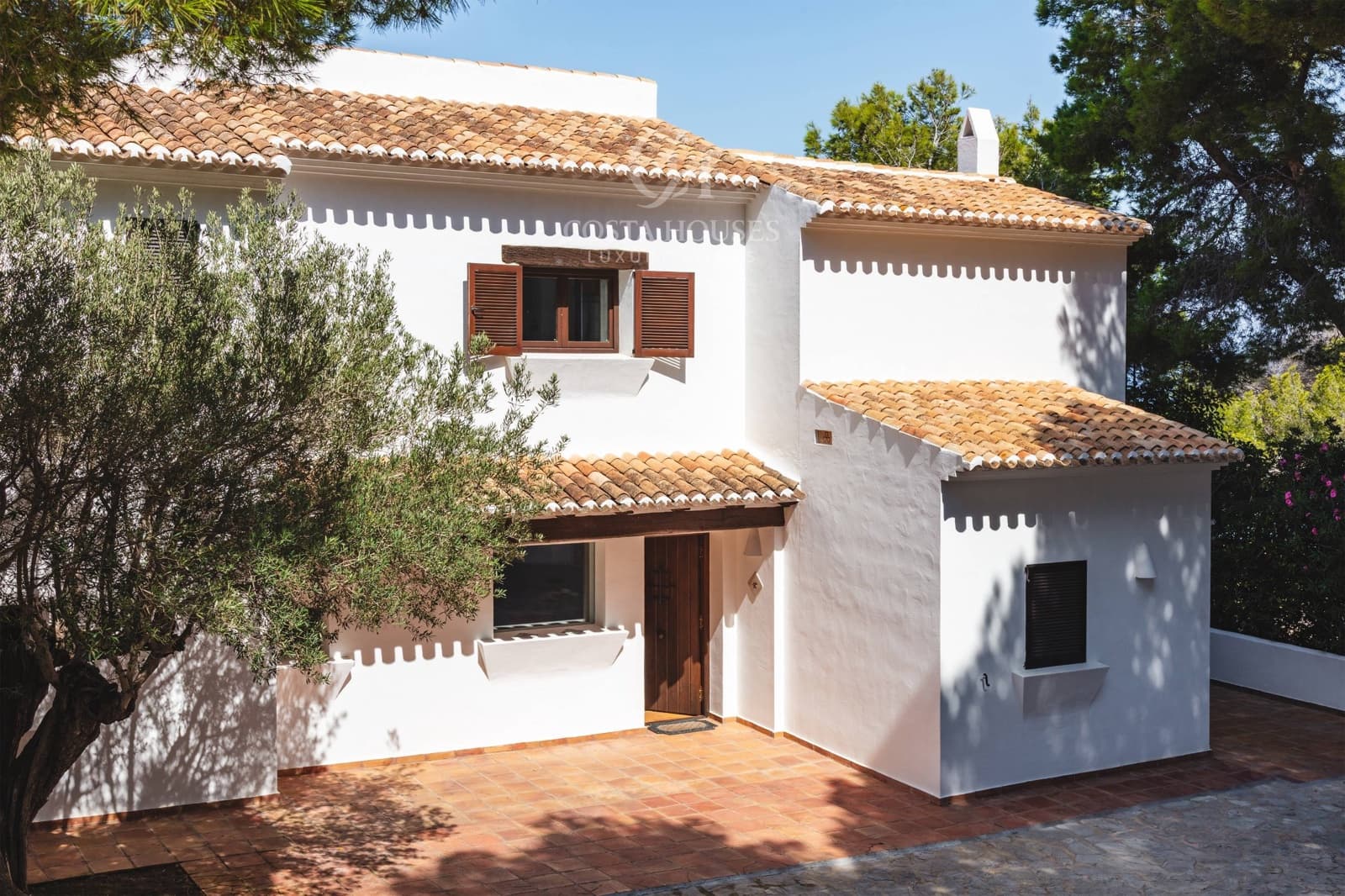 3 bedroom Villa for sale in Javea / Xabia with pool - € 3,700,000 (Ref: 9452091)