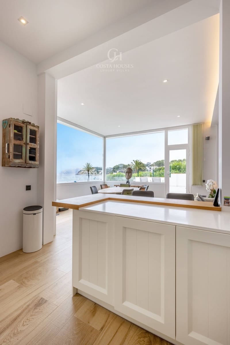 4 soverom Villa til salgs i Moraira med svømmebasseng garasje - € 1 850 000 (Ref: 9465617)