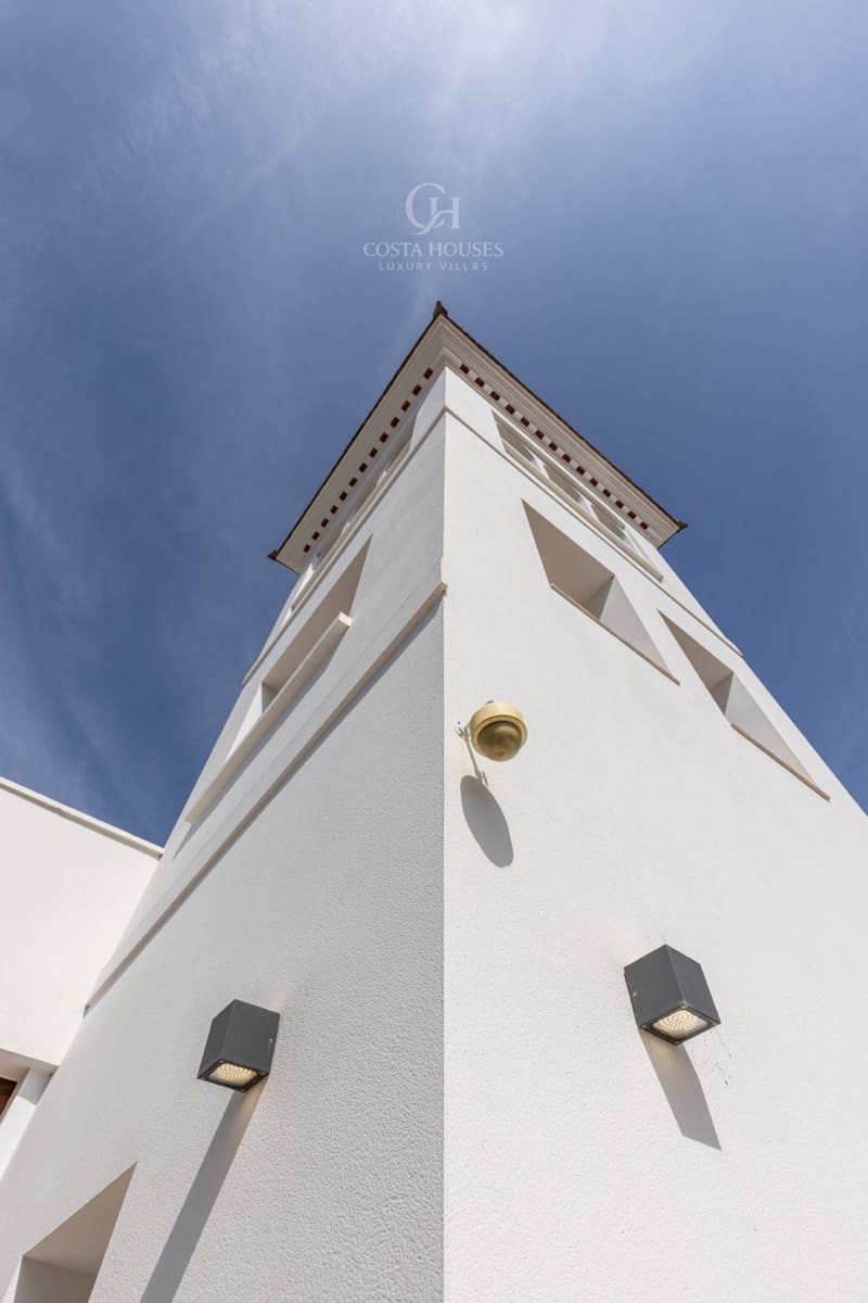 4 soverom Villa til salgs i Moraira med svømmebasseng garasje - € 1 850 000 (Ref: 9465617)