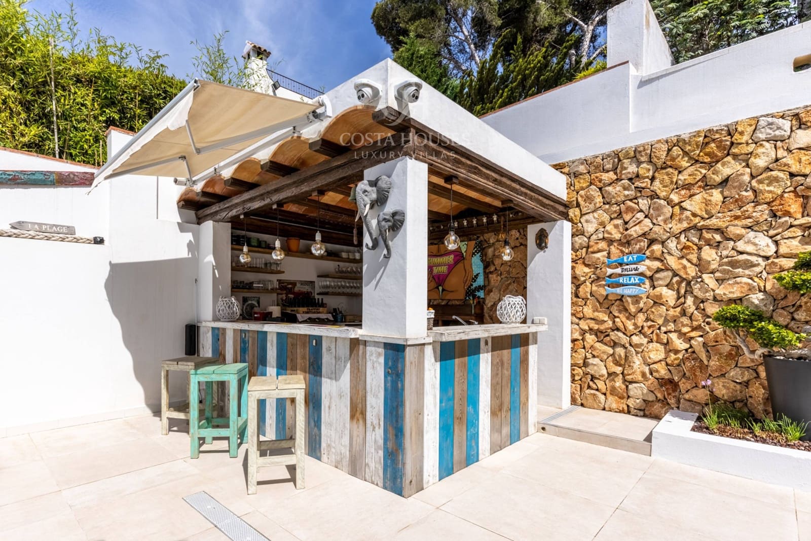 4 soverom Villa til salgs i Moraira med svømmebasseng garasje - € 1 850 000 (Ref: 9465617)