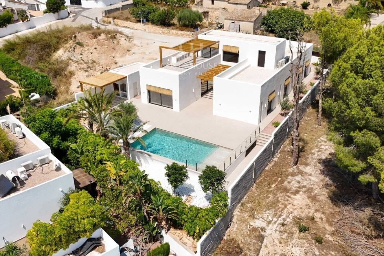 5 quarto Moradia para venda em Moraira com piscina - 1 785 000 € (Ref: 9476102)