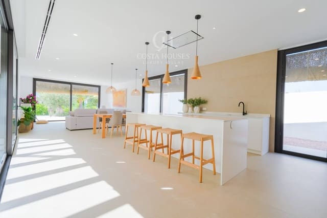 5 quarto Moradia para venda em Moraira, Teulada-Moraira com piscina - 1 785 000 € (Ref: 9476102)