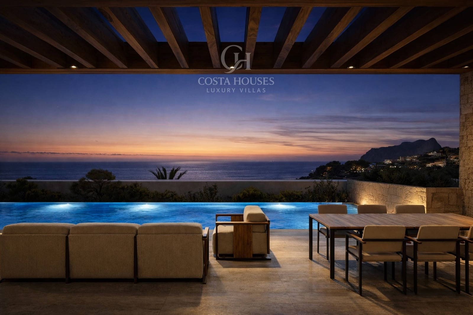 4 bedroom Villa for sale in Benissa with pool garage - € 2,850,000 (Ref: 9476103)