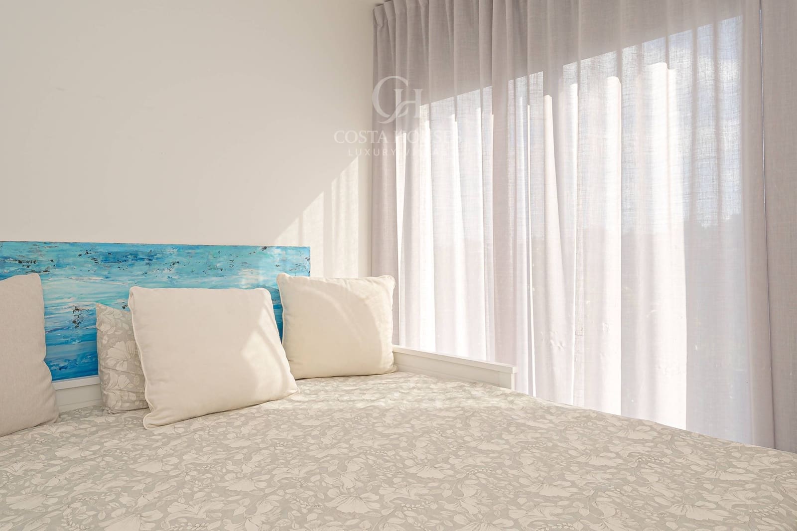 4 bedroom Villa for sale in Denia with pool garage - € 1,795,000 (Ref: 9481175)