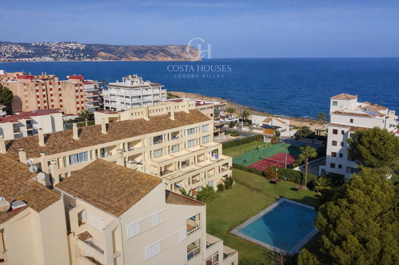 3 bedroom Apartment for sale in Javea / Xabia with pool - € 499,000 (Ref: 9502243)