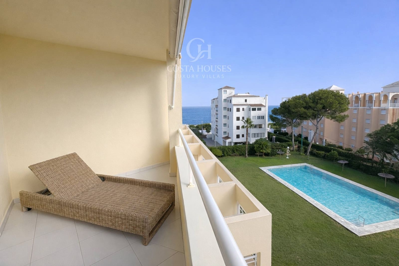 3 bedroom Apartment for sale in Javea / Xabia with pool - € 499,000 (Ref: 9502243)