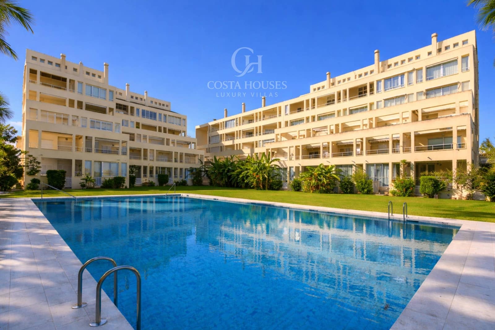 3 bedroom Apartment for sale in Javea / Xabia with pool - € 499,000 (Ref: 9502243)