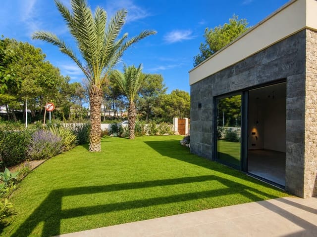 3 soveværelse Villa til salg i Javea / Xàbia med swimmingpool - € 1.749.000 (Ref: 9565208)
