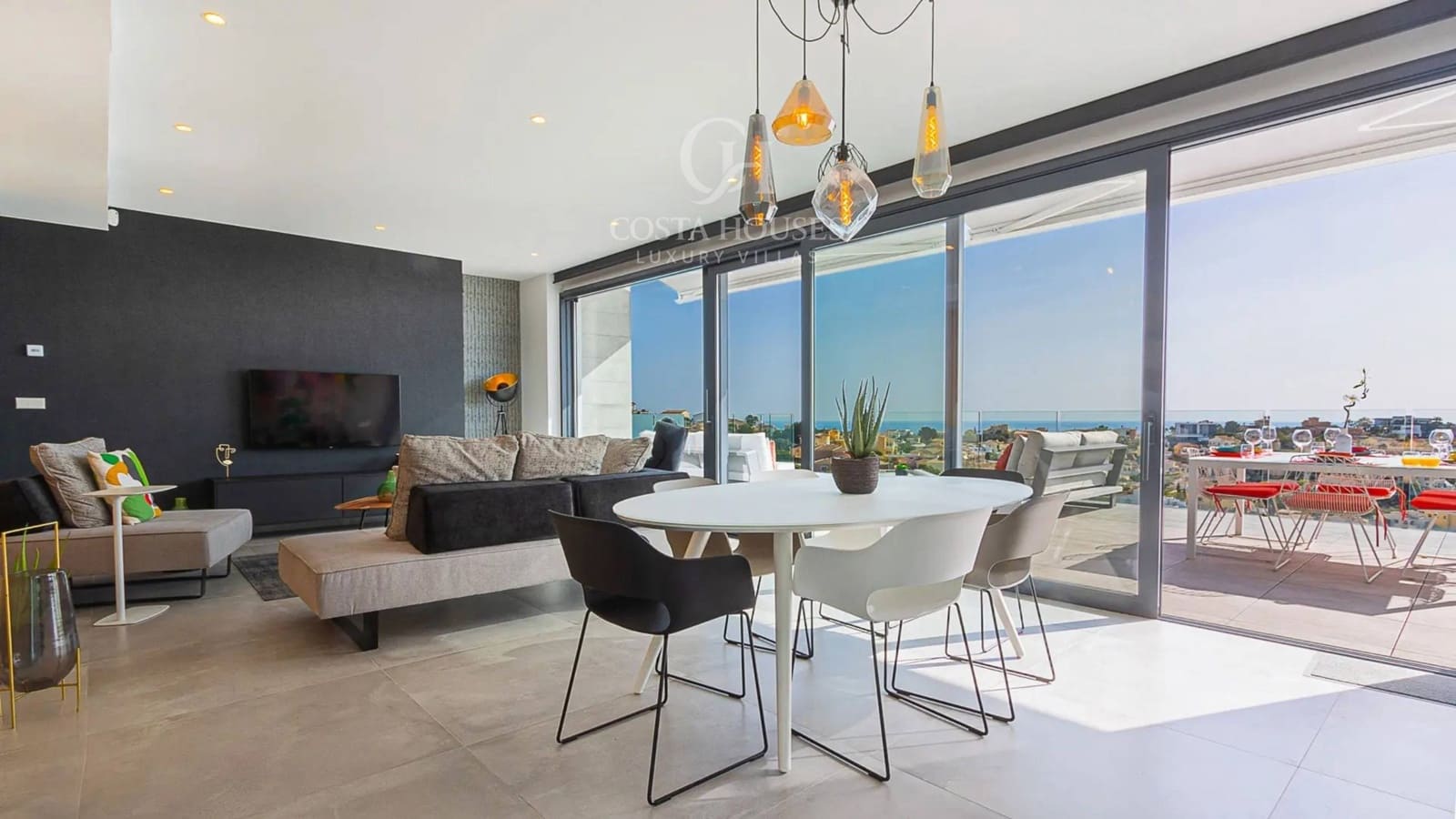 5 soverom Villa til salgs i Benitachell / Benitatxell med svømmebasseng garasje - € 1 490 000 (Ref: 9621757)