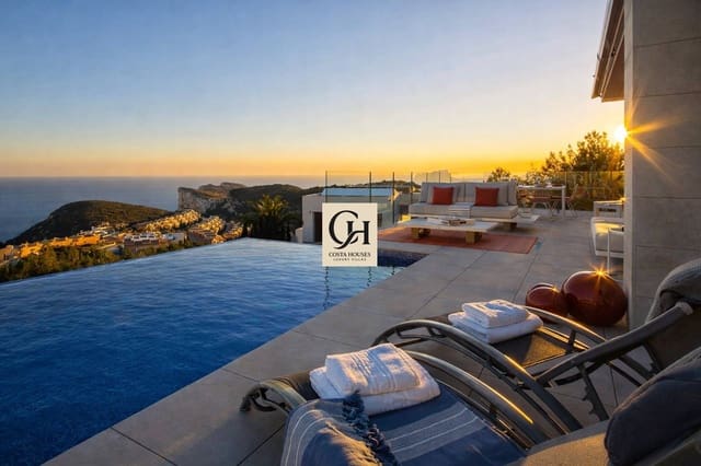 5 bedroom Villa for sale in Benitachell / Benitatxell with pool garage - € 1,490,000 (Ref: 9621757)