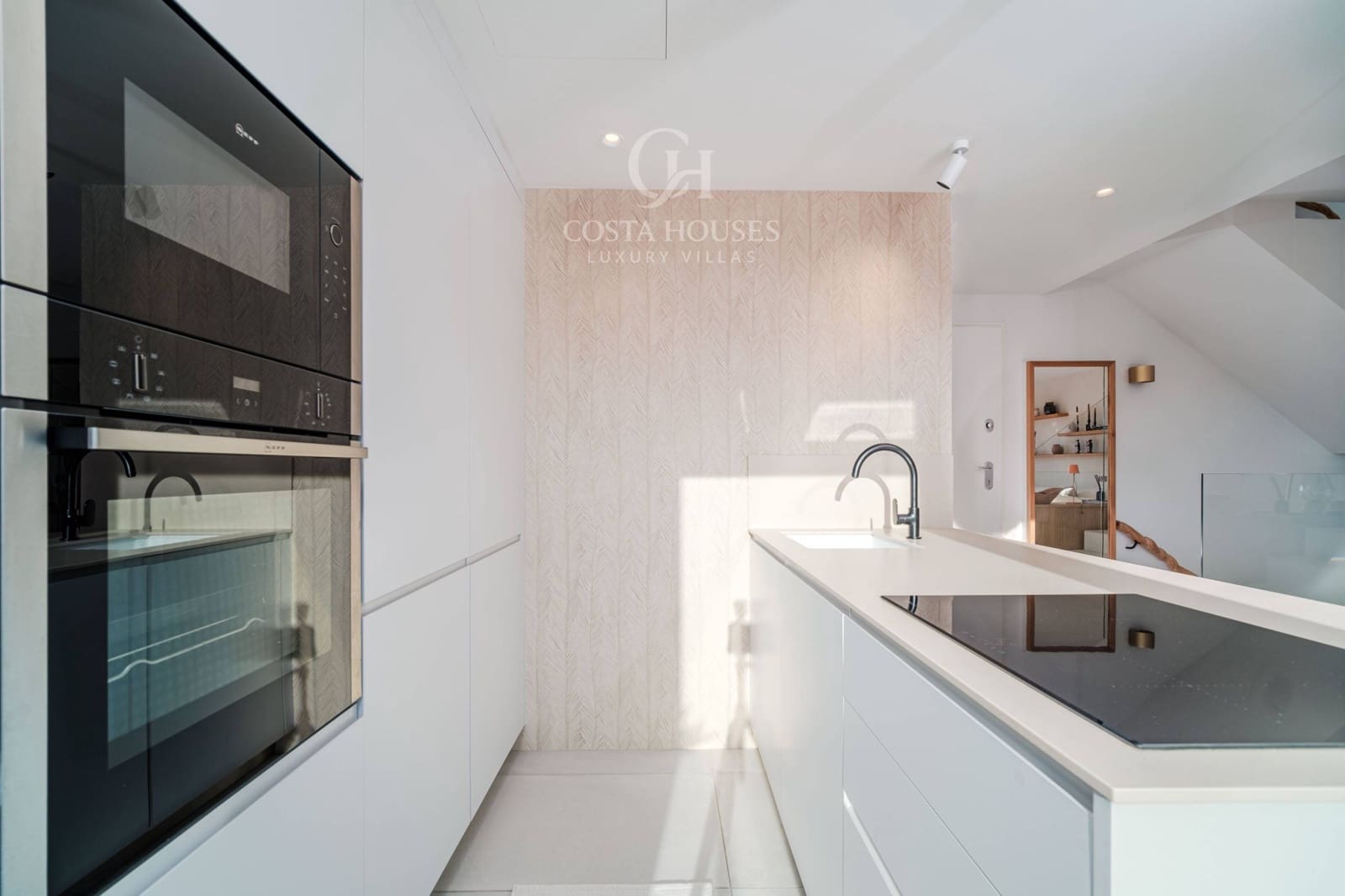 3 sovrum Takvåning till salu i Arenal med pool garage - 1 350 000 € (Ref: 9622375)