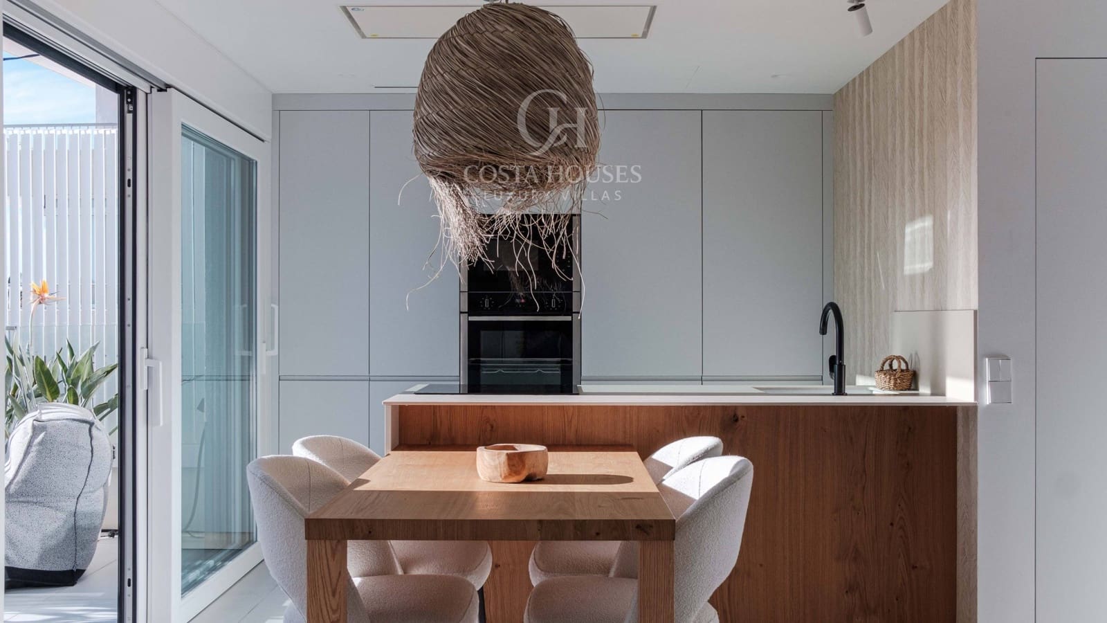 3 sovrum Takvåning till salu i Arenal med pool garage - 1 350 000 € (Ref: 9622375)