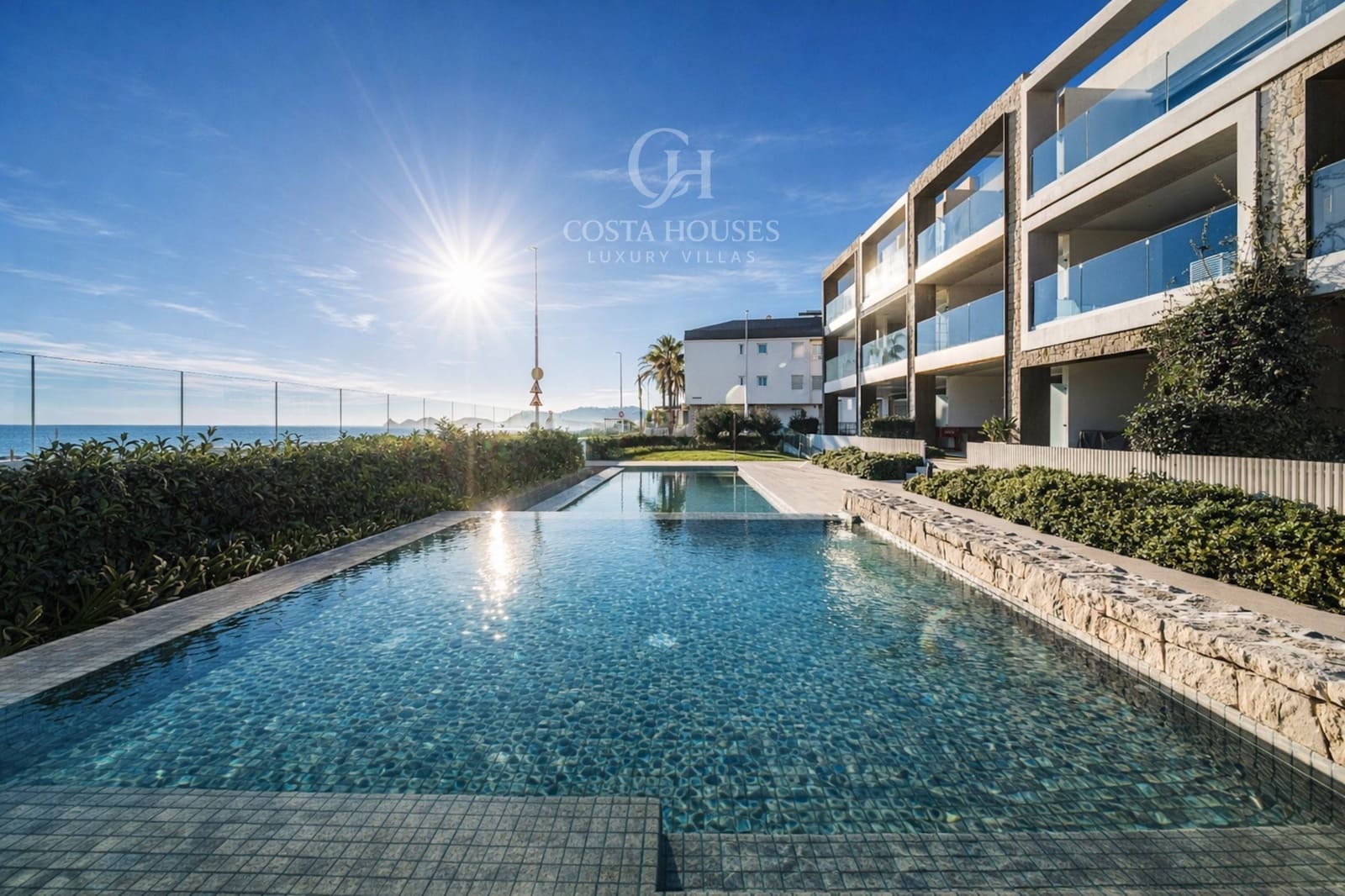 3 sovrum Takvåning till salu i Arenal med pool garage - 1 350 000 € (Ref: 9622375)