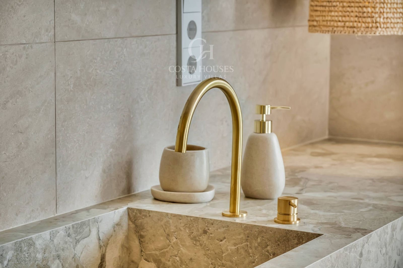 4 makuuhuone Huvila myytävänä paikassa Javea / Xabia mukana uima-altaan - 1 980 000 € (Ref: 9634202)