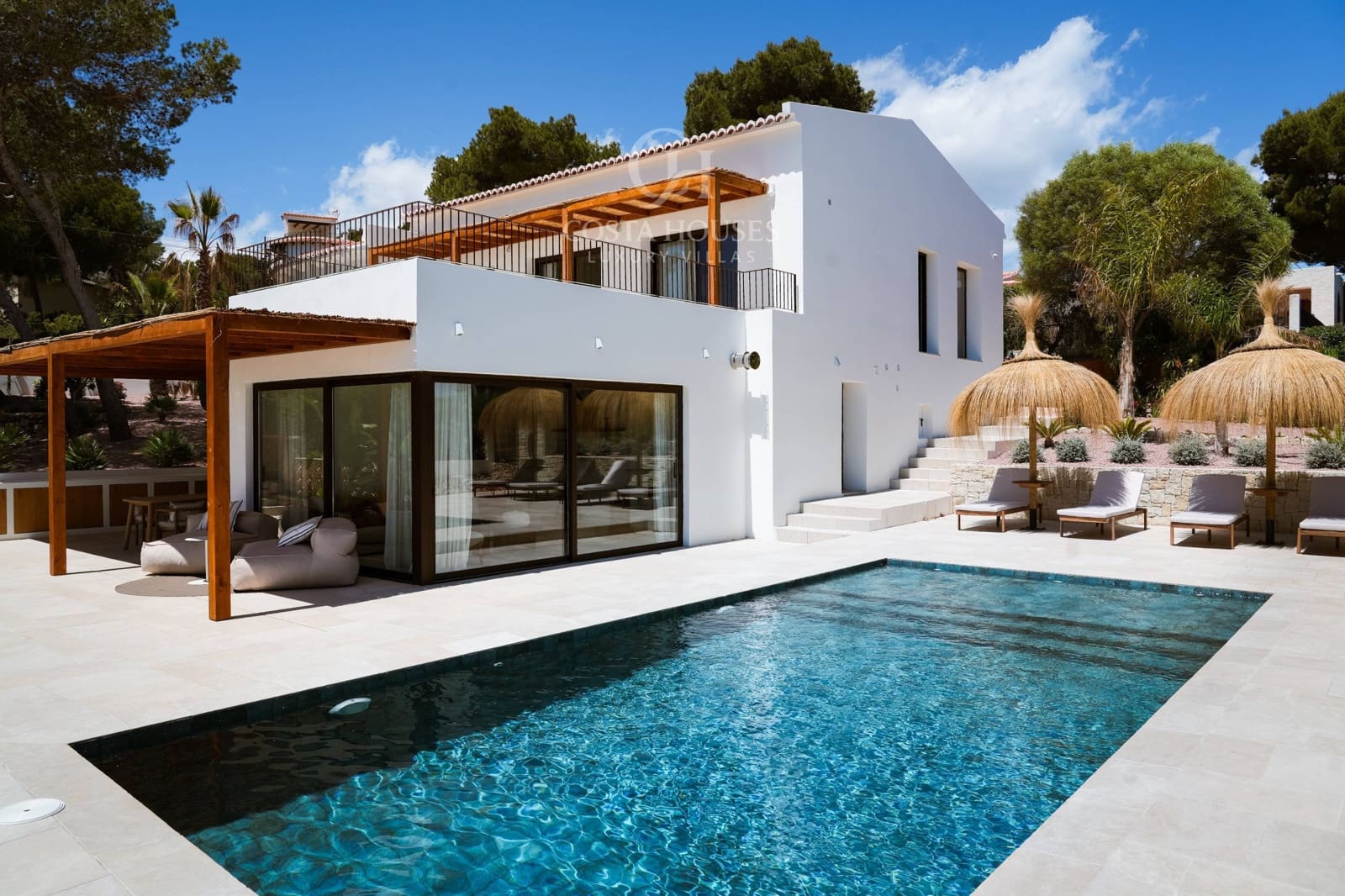 4 chambre Villa/Maison à vendre à Javea / Xabia avec piscine - 1 980 000 € (Ref: 9634202)