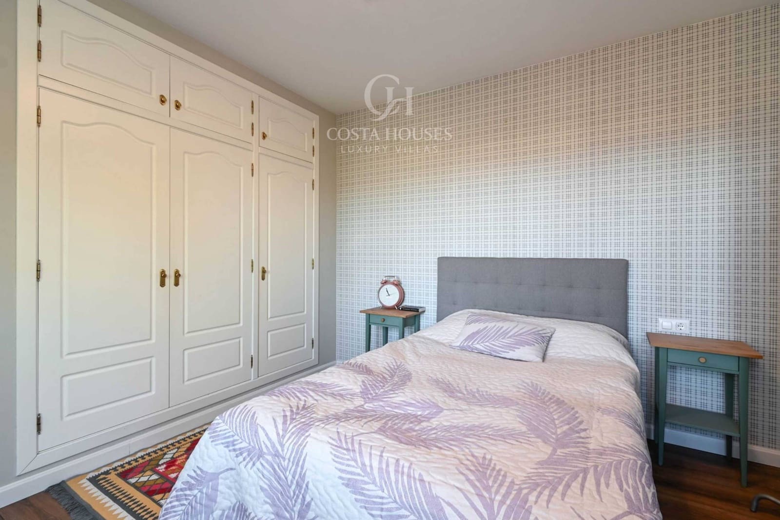 4 makuuhuone Huvila myytävänä paikassa Adsubia mukana uima-altaan 
autotalli - 1 495 000 € (Ref: 9639482)