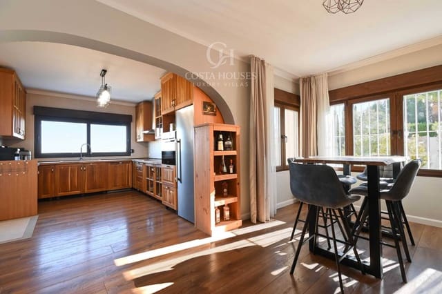 4 bedroom Villa for sale in Adsubia, Javea / Xàbia with pool garage - € 1,495,000 (Ref: 9639482)