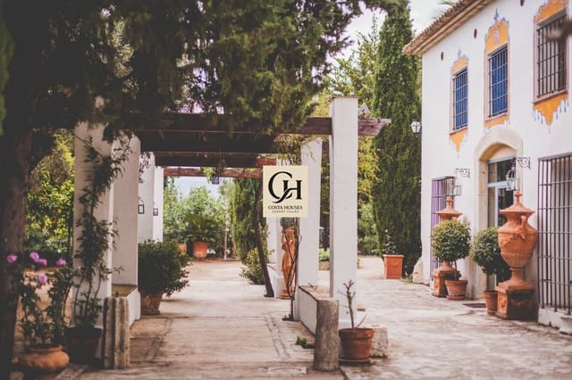 6 sypialnia Finka/Dom wiejski na sprzedaż w L'Olleria z basenem - 3 500 000 € (Ref: 9648078)