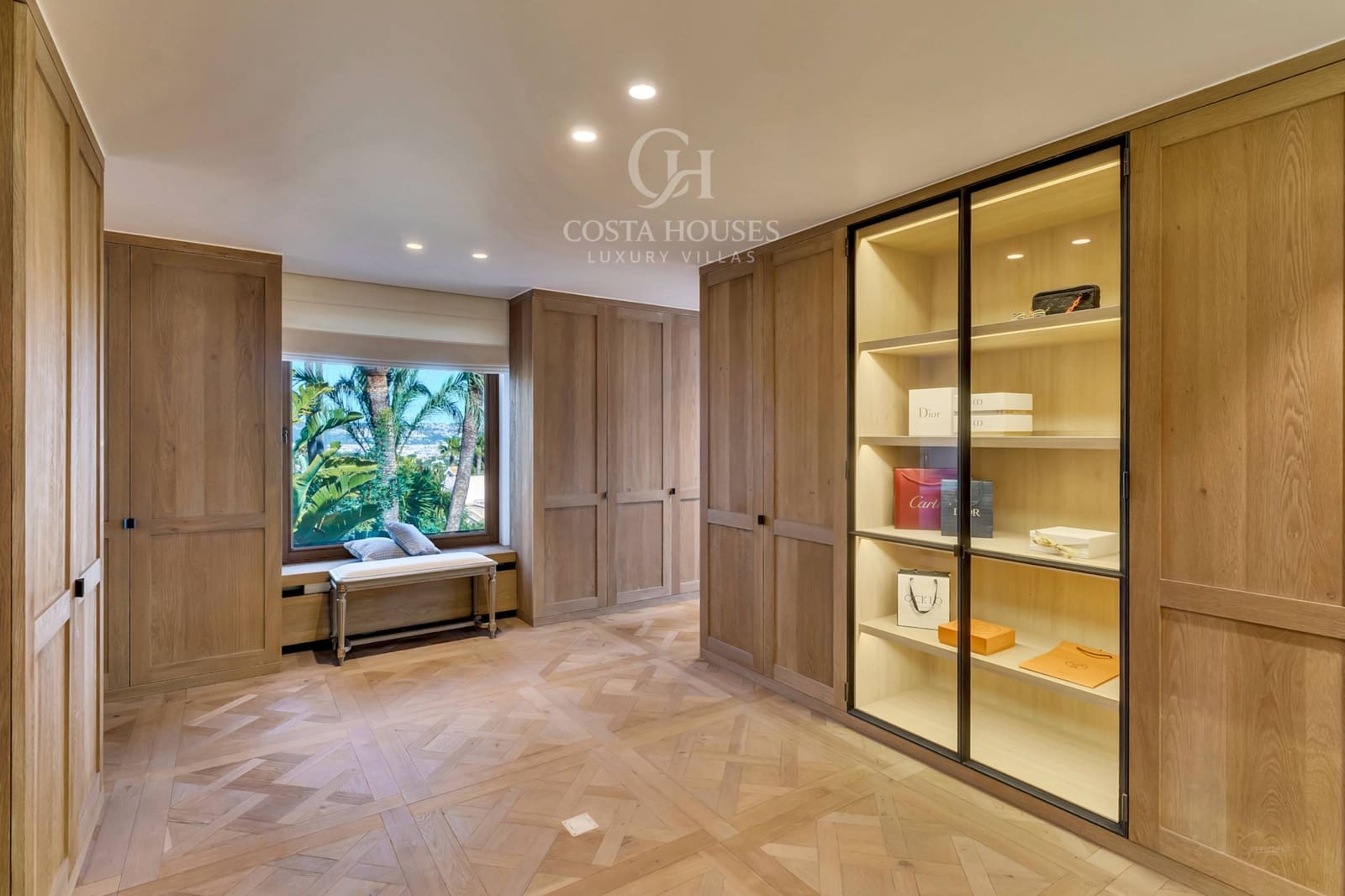 4 sypialnia Willa na sprzedaż w Javea / Xabia z basenem garażem - 3 900 000 € (Ref: 9656053)