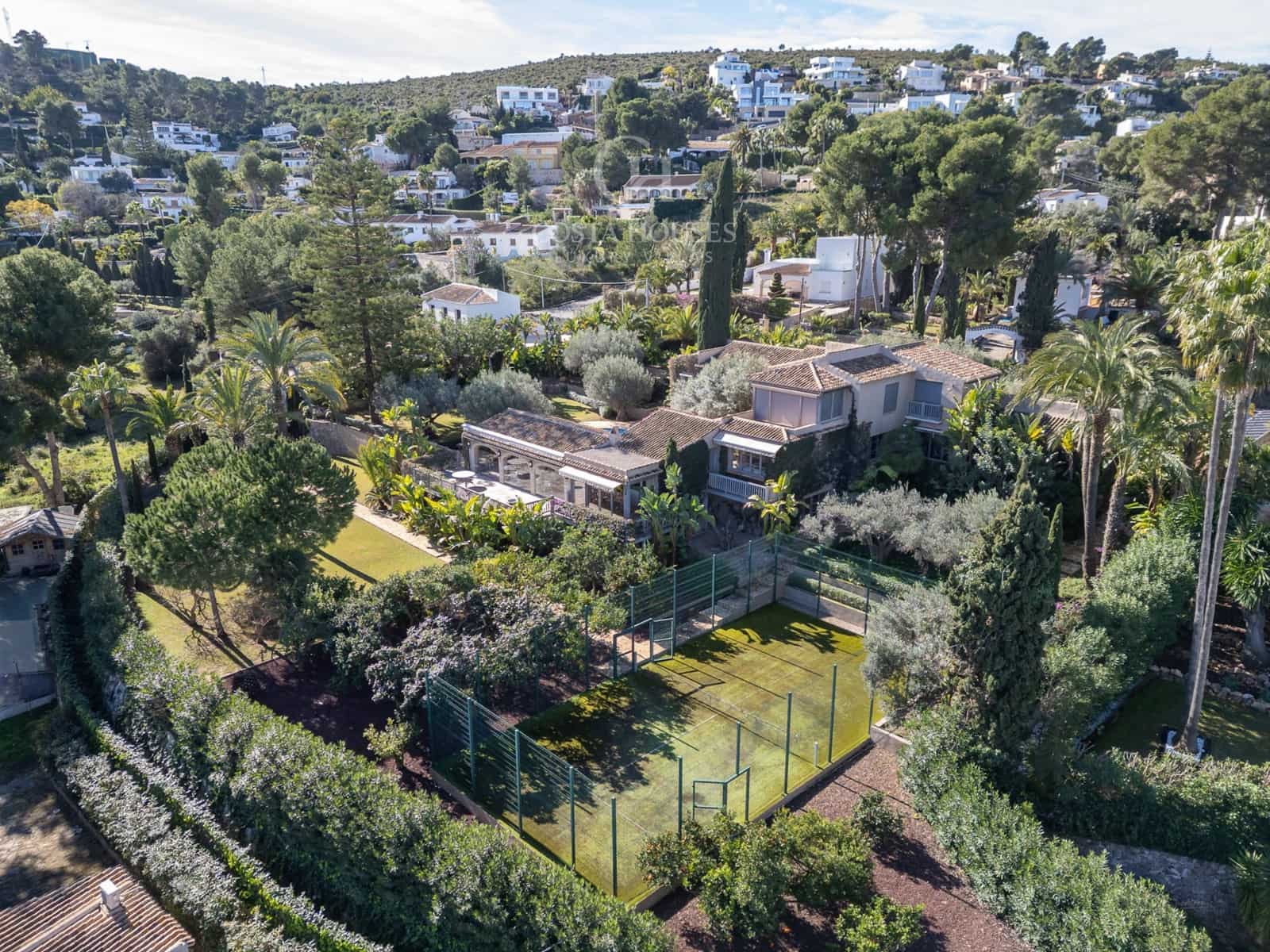 4 sypialnia Willa na sprzedaż w Javea / Xabia z basenem garażem - 3 900 000 € (Ref: 9656053)