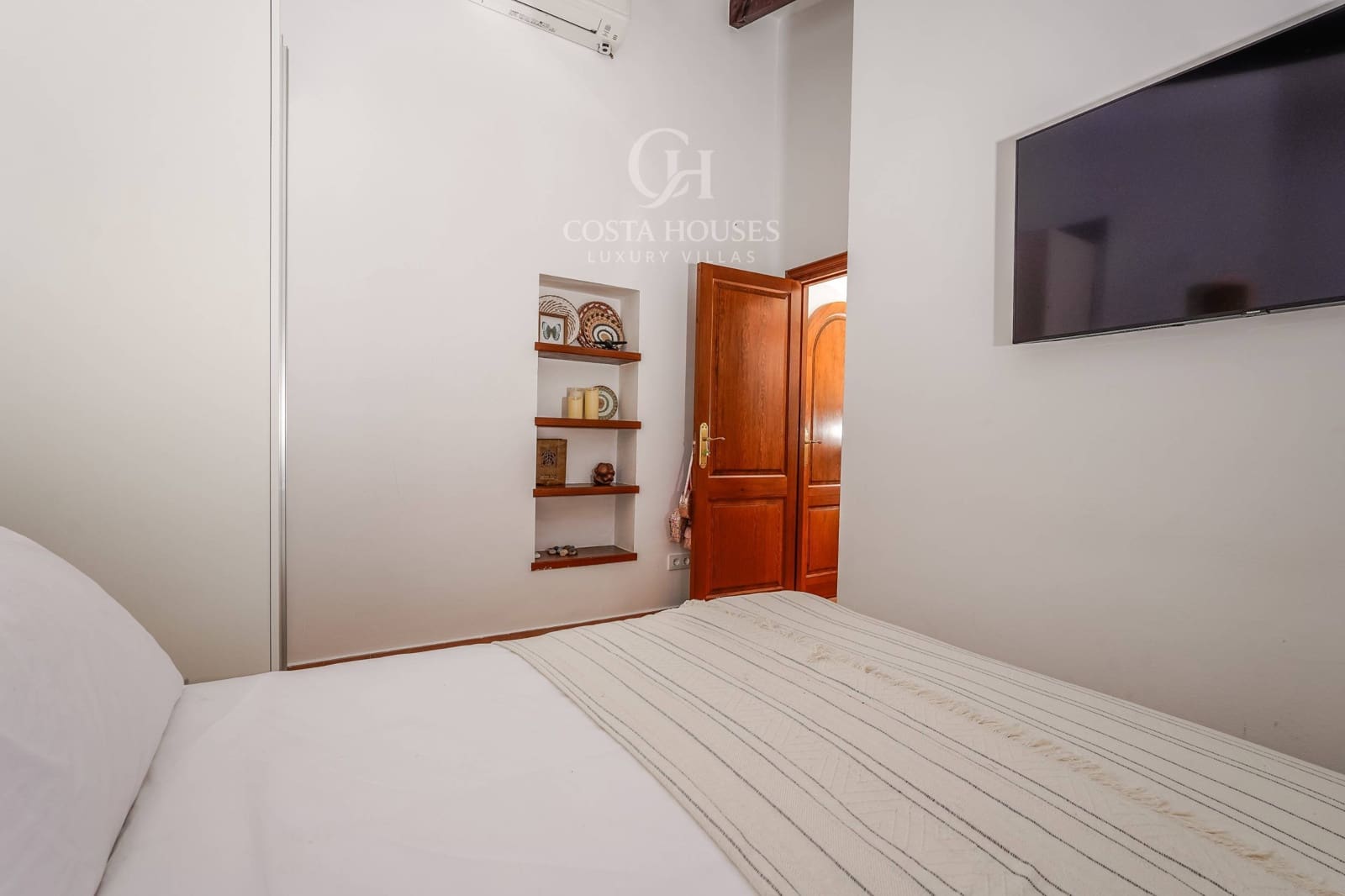 4 slaapkamer Villa te koop in Javea / Xabia met zwembad - € 1.395.000 (Ref: 9659389)