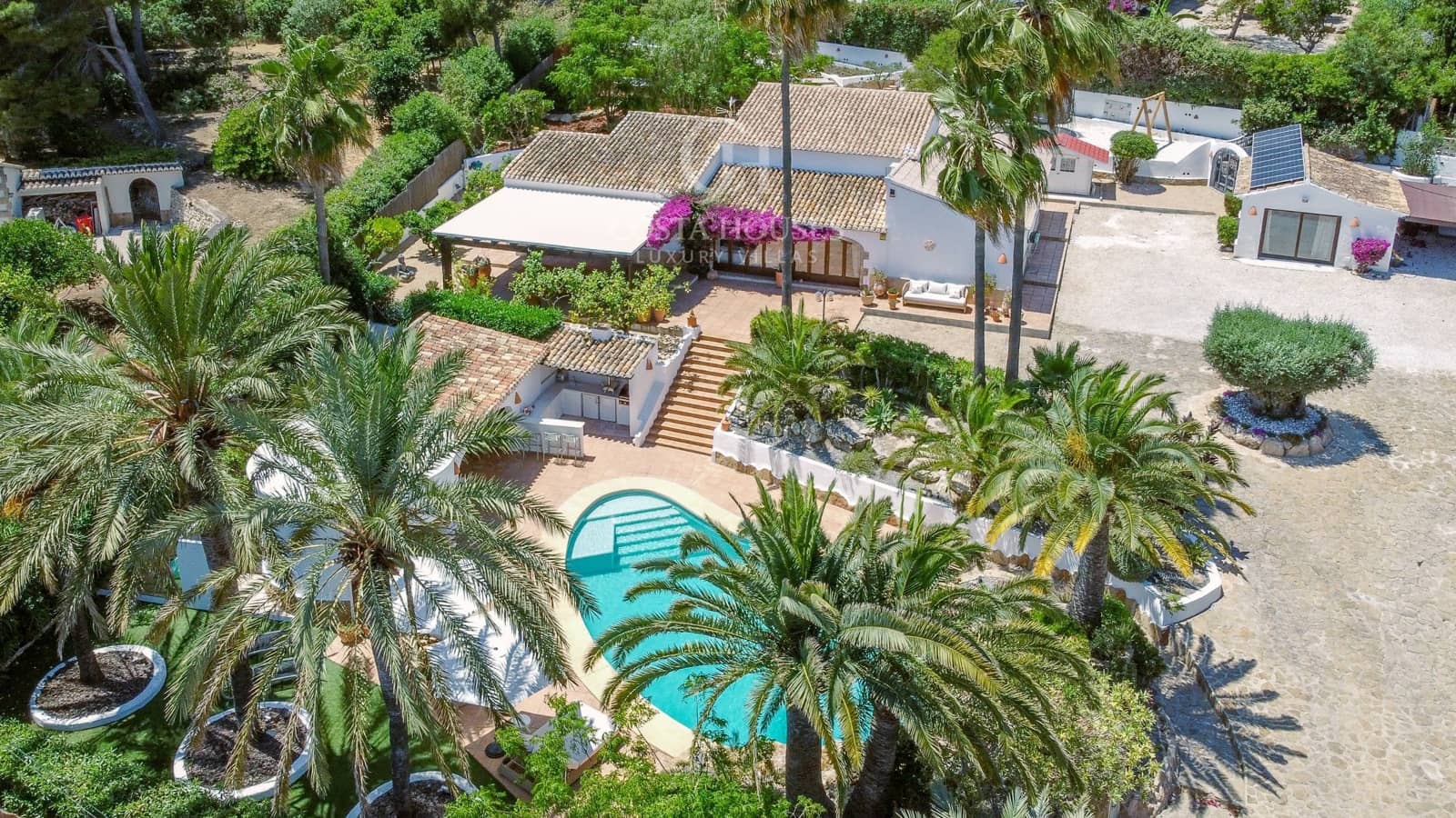 4 slaapkamer Villa te koop in Javea / Xabia met zwembad - € 1.395.000 (Ref: 9659389)