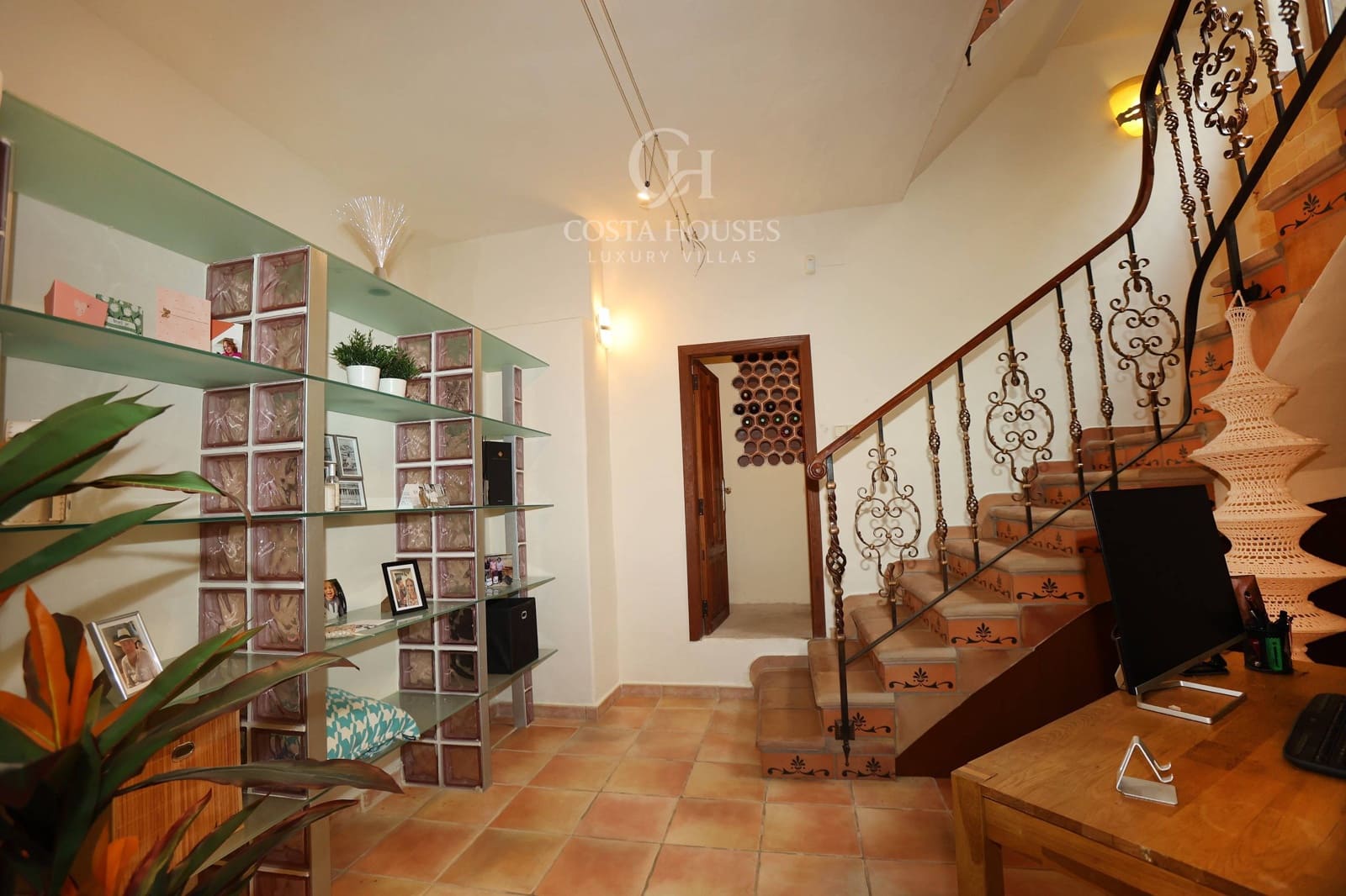 6 bedroom Finca/Country House for sale in Benissa with pool garage - € 2,390,000 (Ref: 9666461)