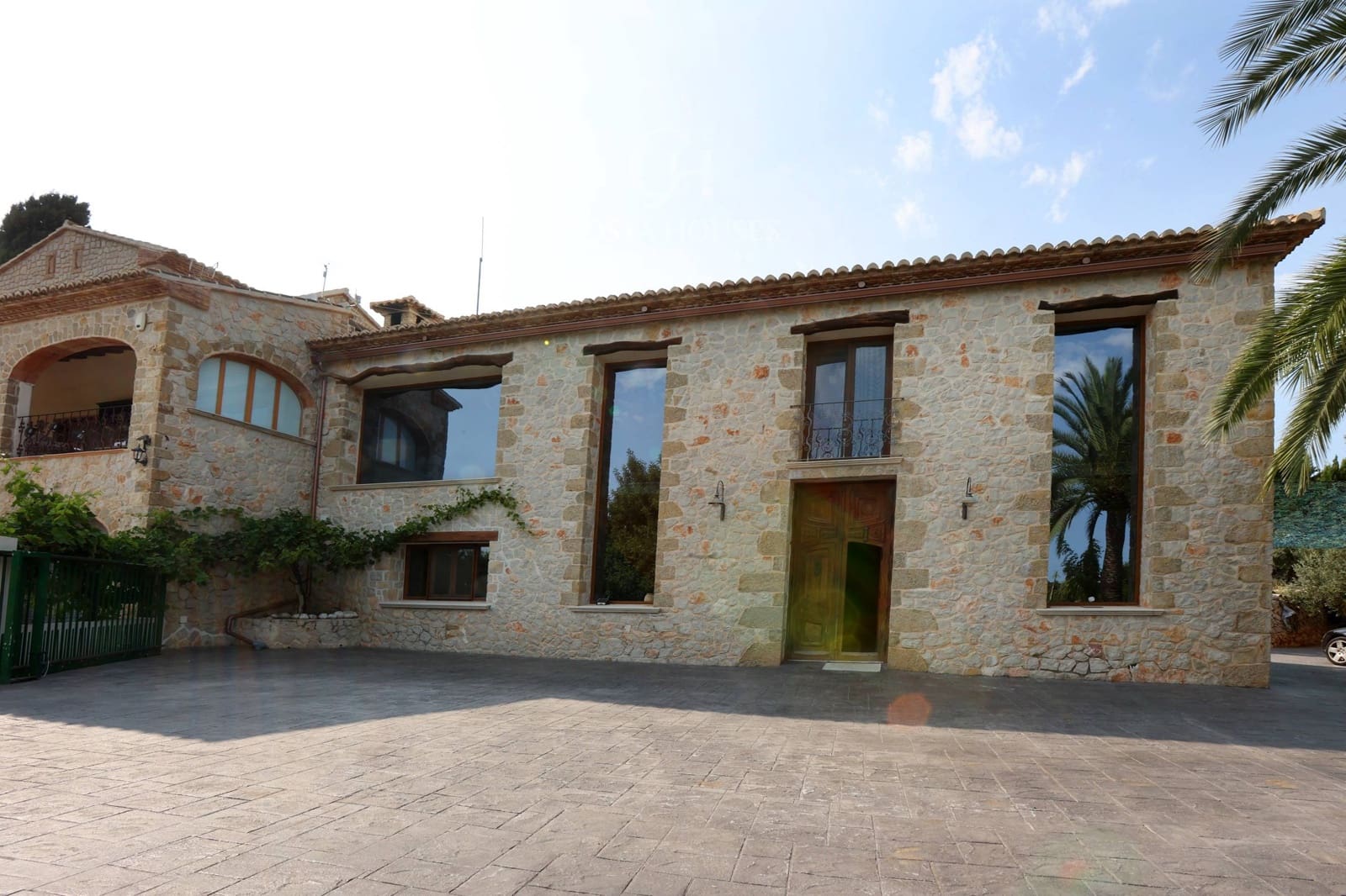 6 bedroom Finca/Country House for sale in Benissa with pool garage - € 2,390,000 (Ref: 9666461)