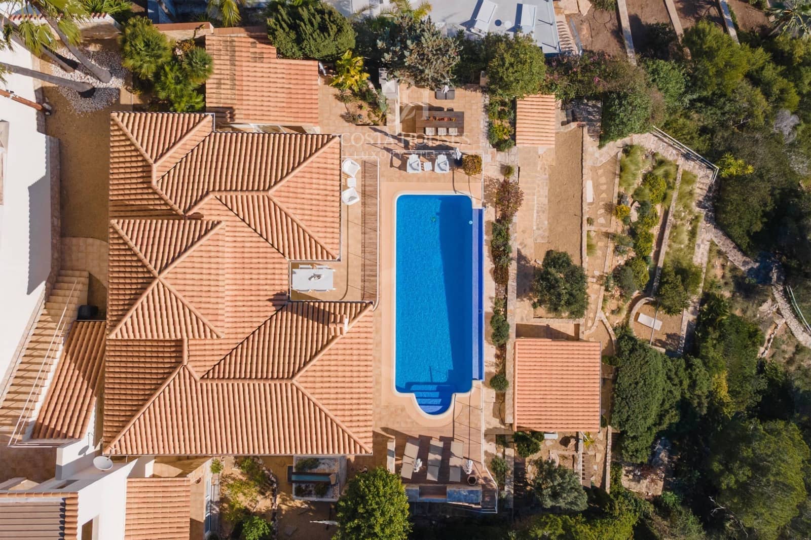 4 Zimmer Villa zu verkaufen in Javea / Xabia mit Pool Garage - 3.800.000 € (Ref: 9670606)